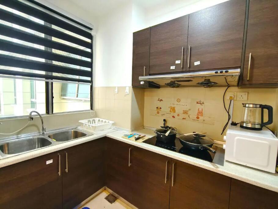 Wangsa Maju Premium 2BR by Luvit Stay