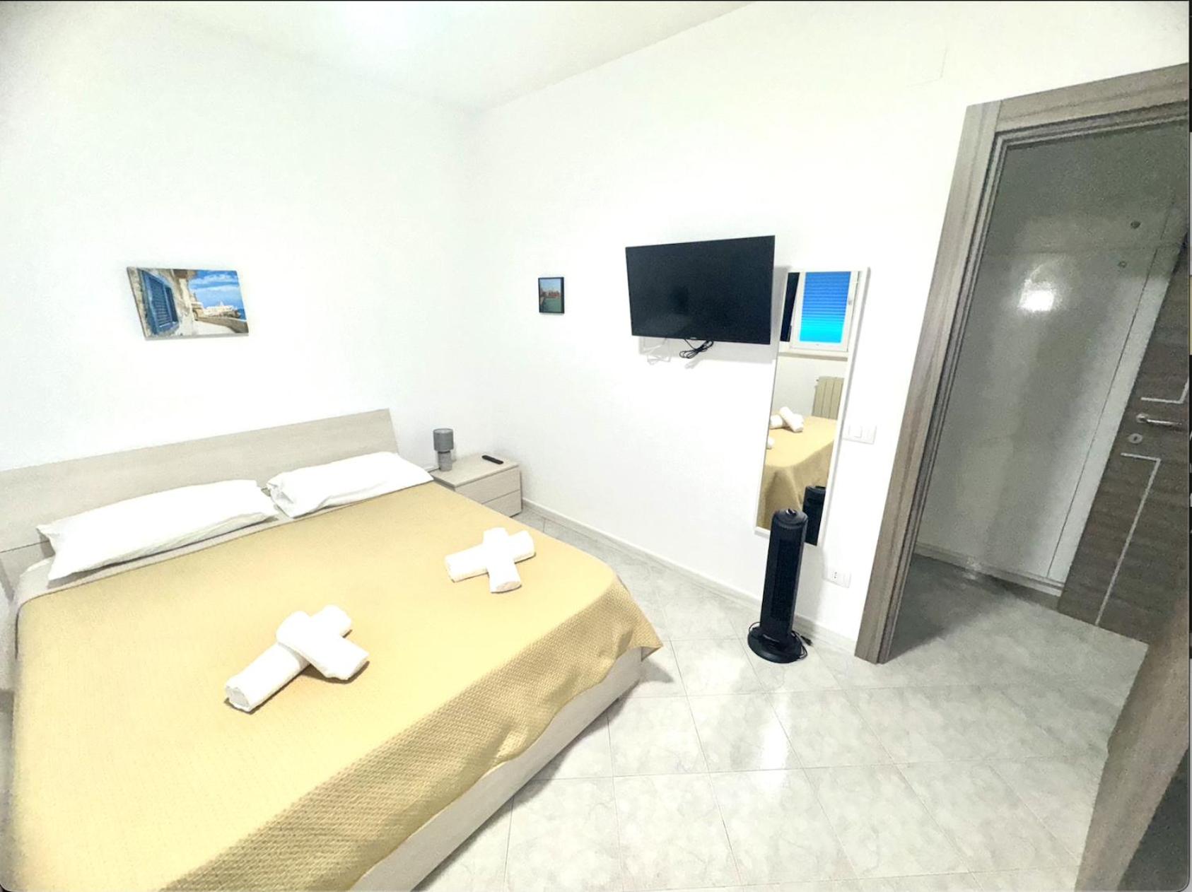 Antonio's Home en Bari — hotel room