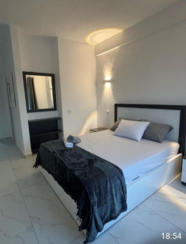 Sharmar home