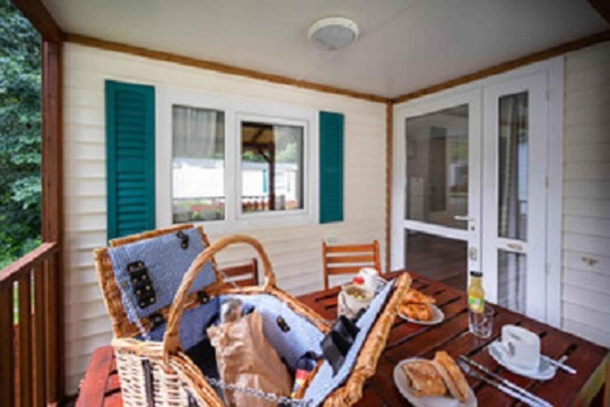 Frontera Bungalow Park