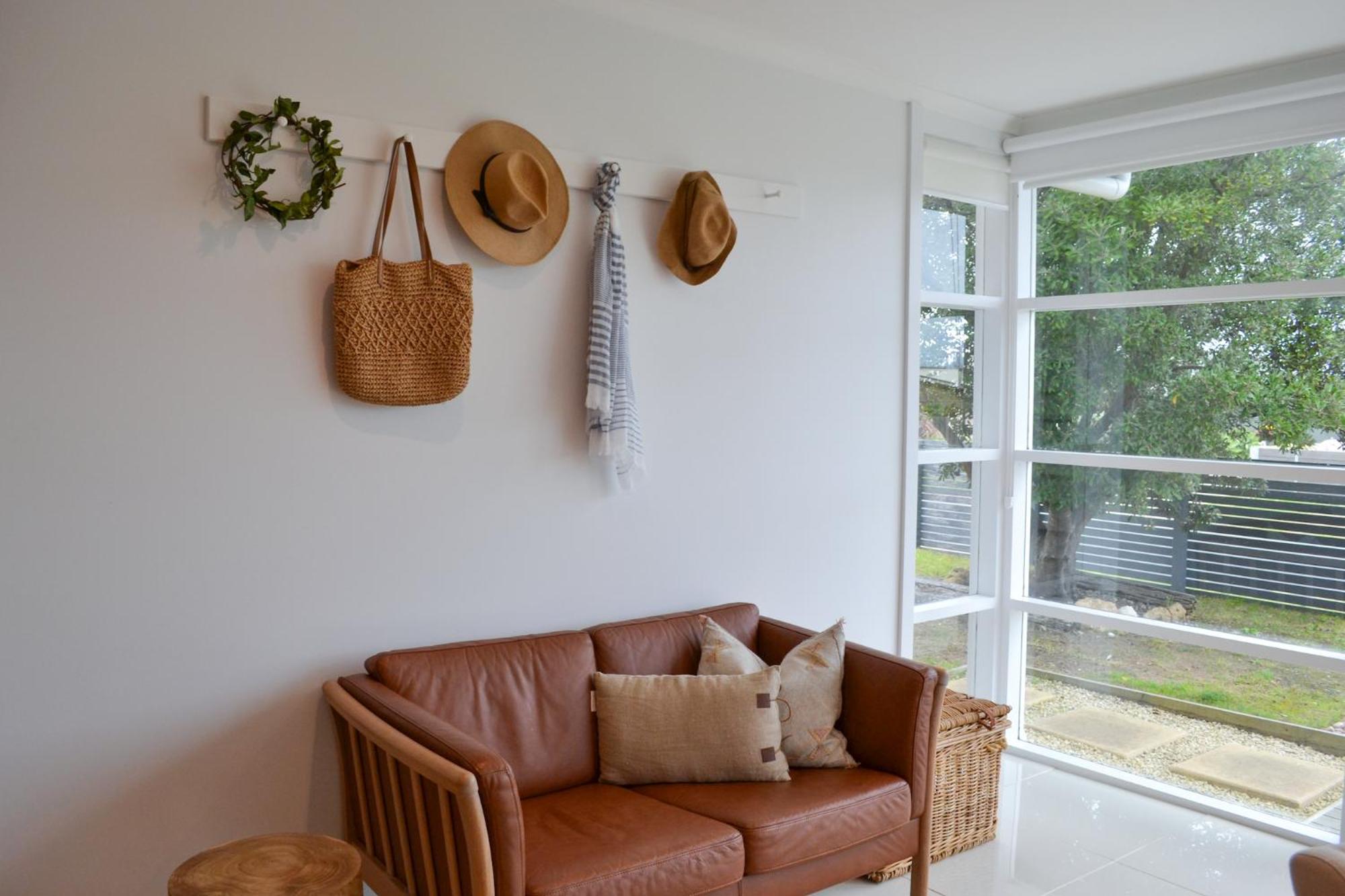 The Nook - Cosy log fire cottage
