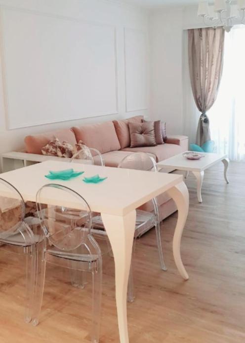 Saranda centre apt