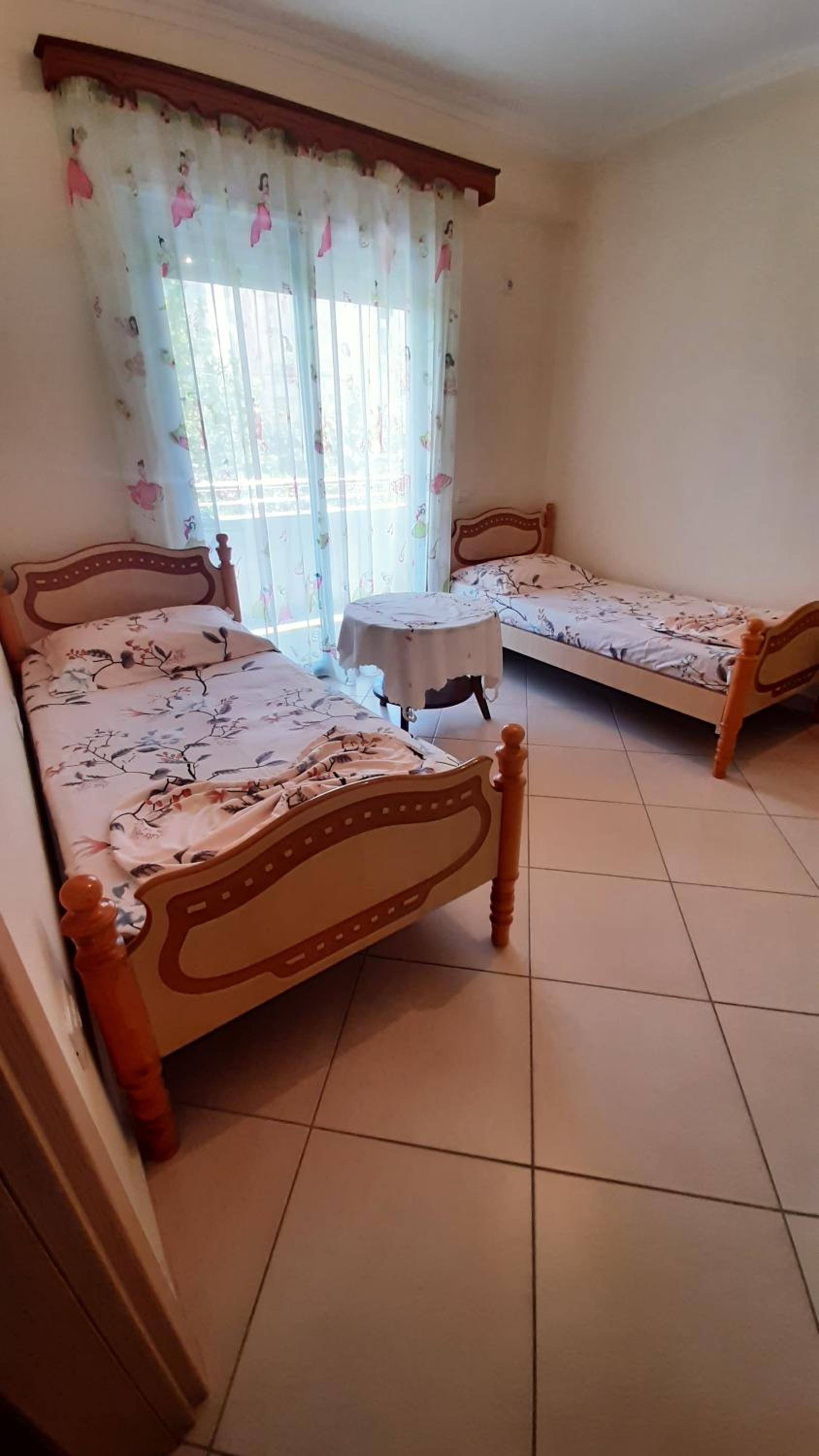 Saimir Apartaments