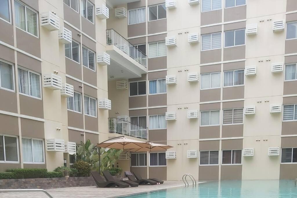 Elegant Suites 3 view 5