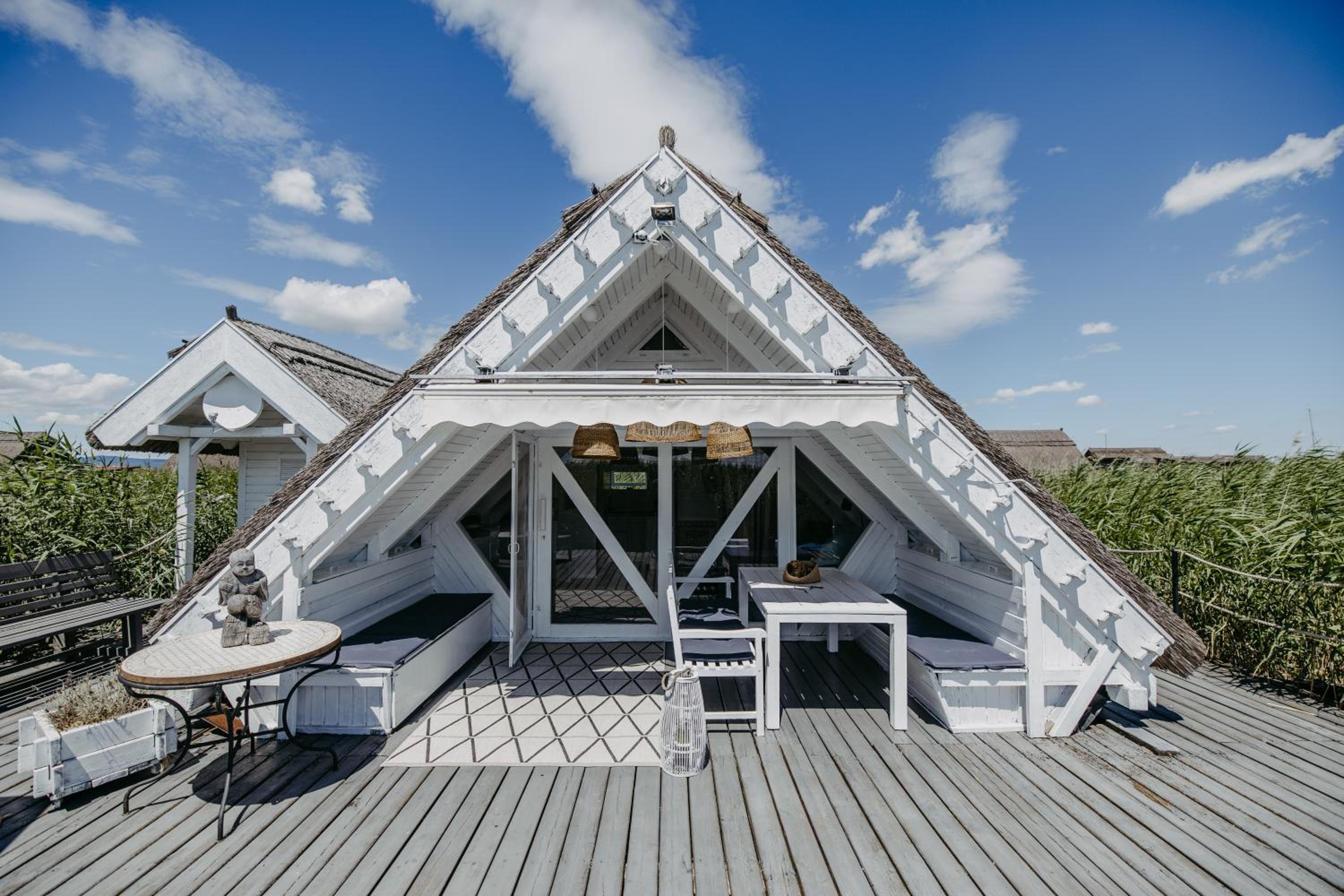 Seehütte Neusiedlersee - Seehaus inklusive Elektroboot