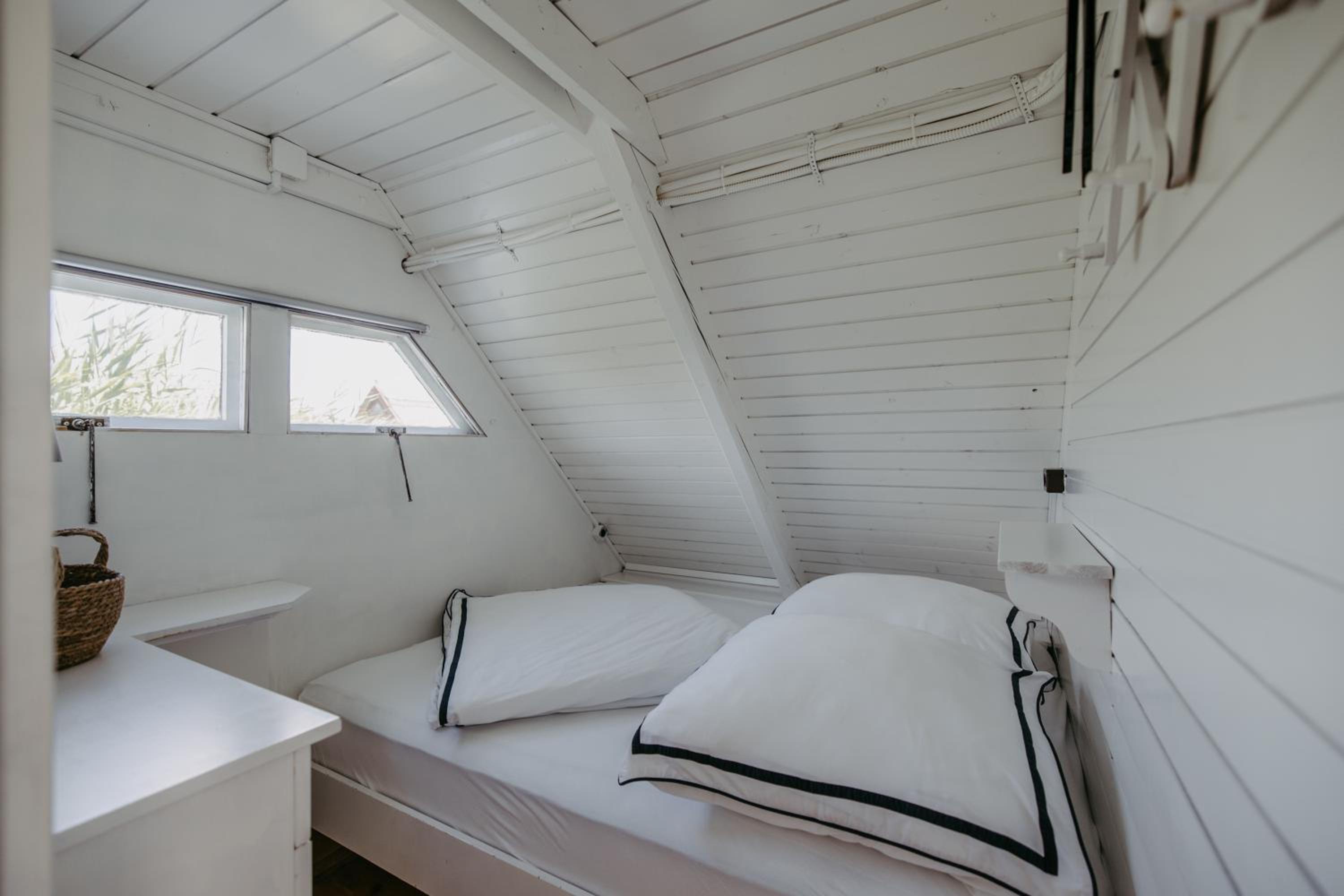 Seehütte Neusiedlersee - Seehaus inklusive Elektroboot