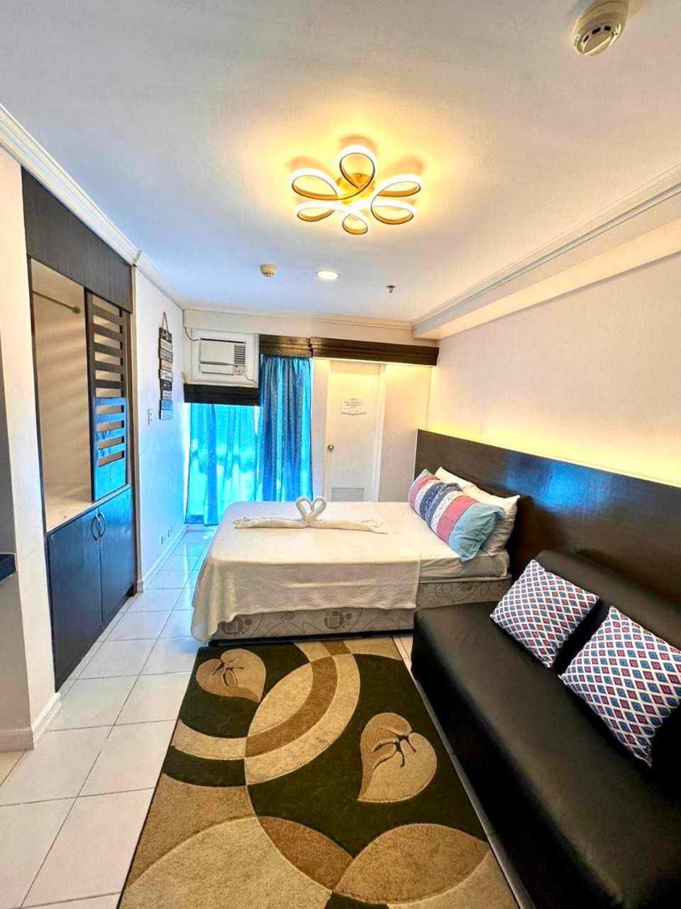 Tagaytay Cityland Family Room by Happynest Staycation