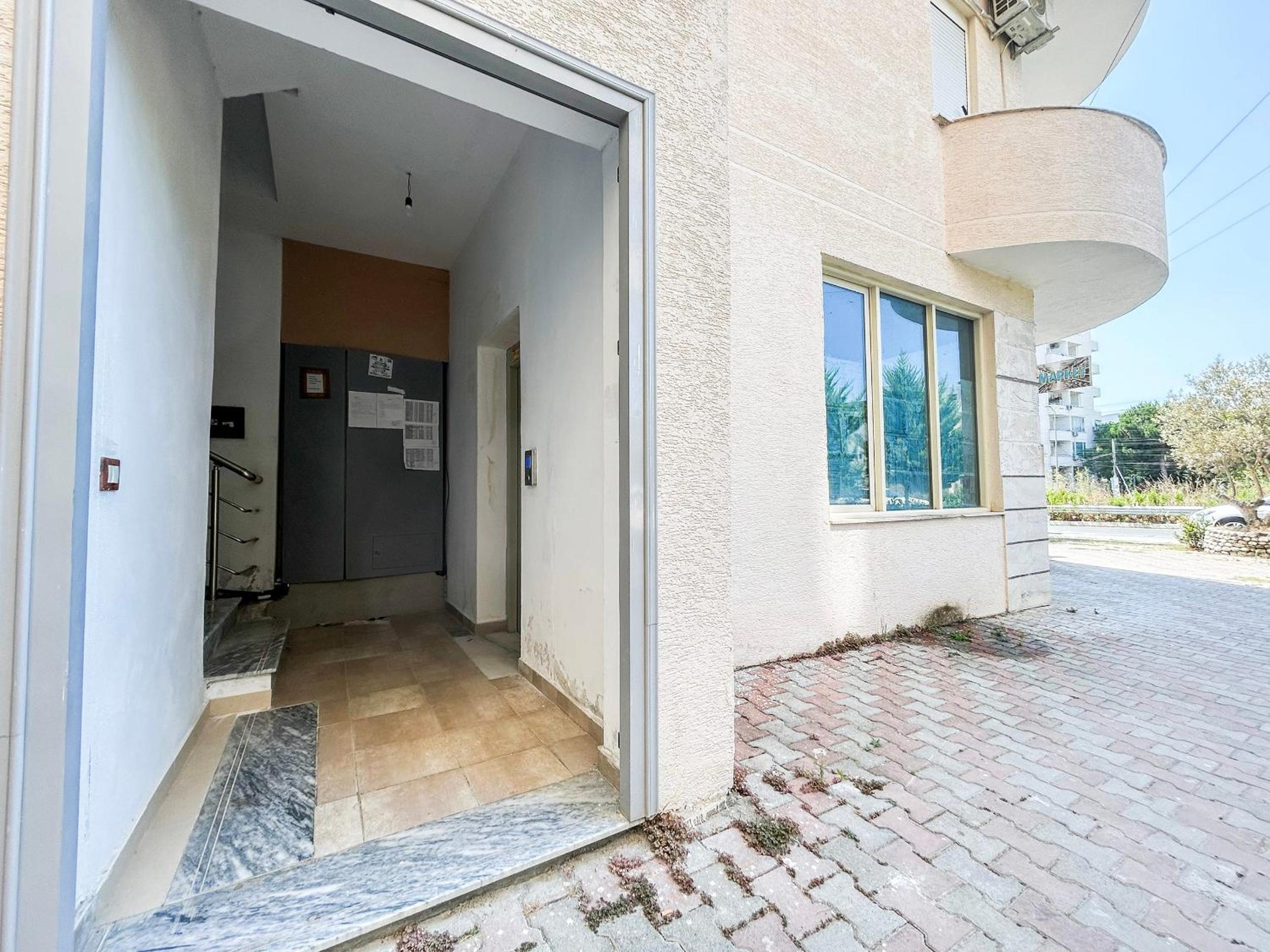 Apartamente 891