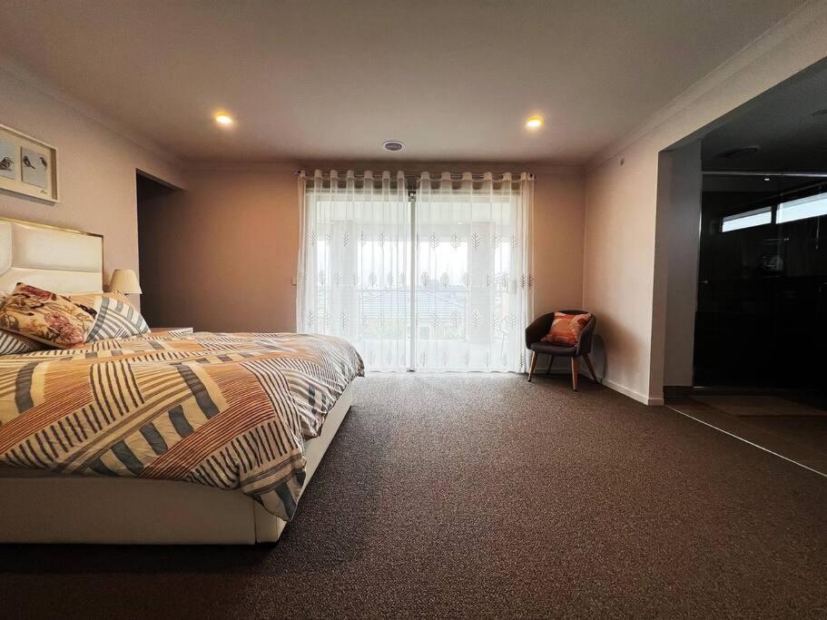 7 bedrooms double storey Home