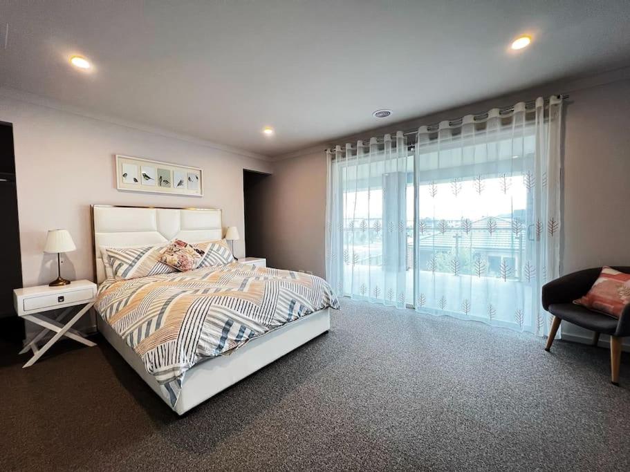 7 bedrooms double storey Home