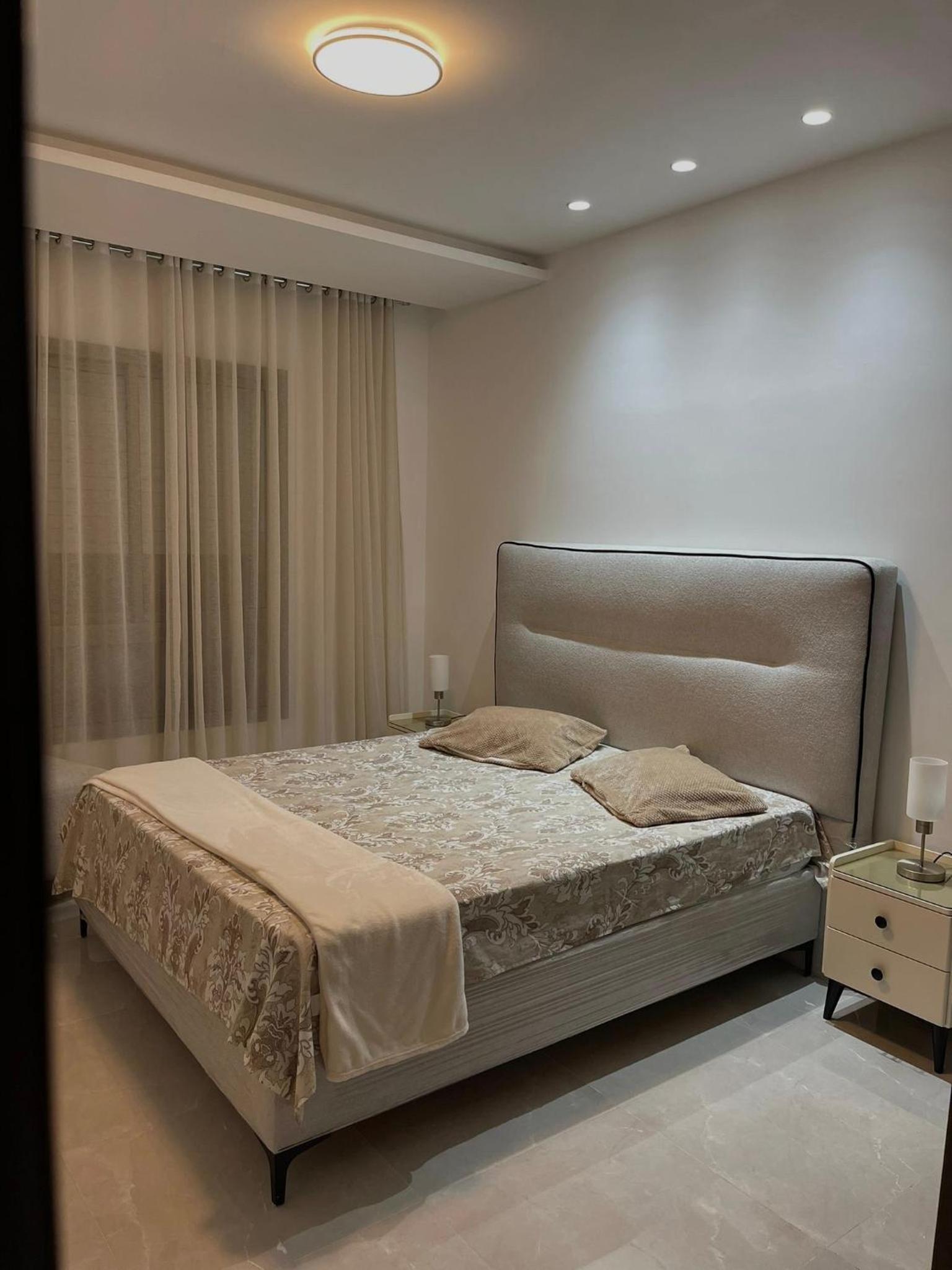 Appartement Spacieux Haut Standing avec suite parentale- Ain Zaghouen view 2
