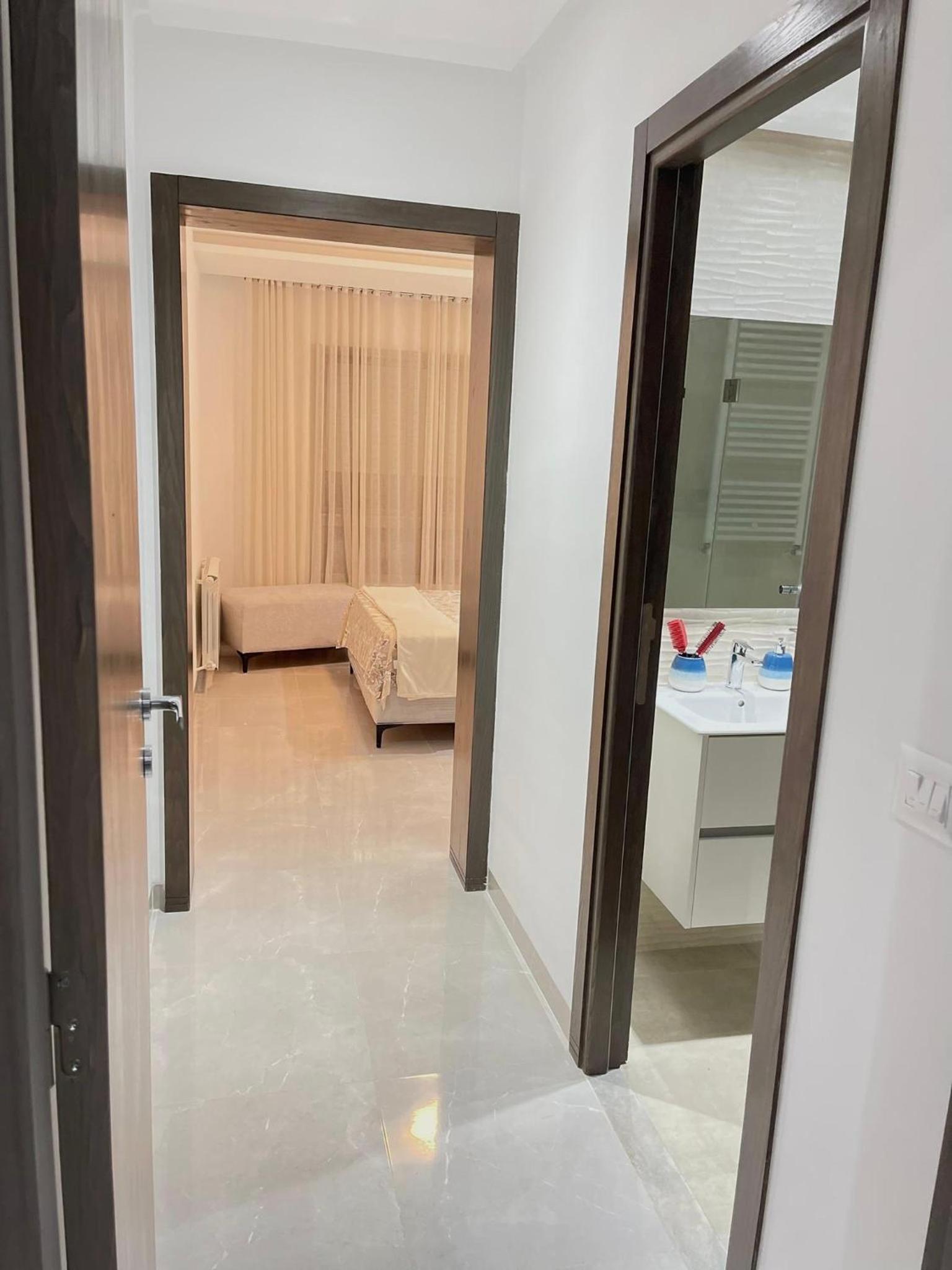 Appartement Spacieux Haut Standing avec suite parentale- Ain Zaghouen view 3