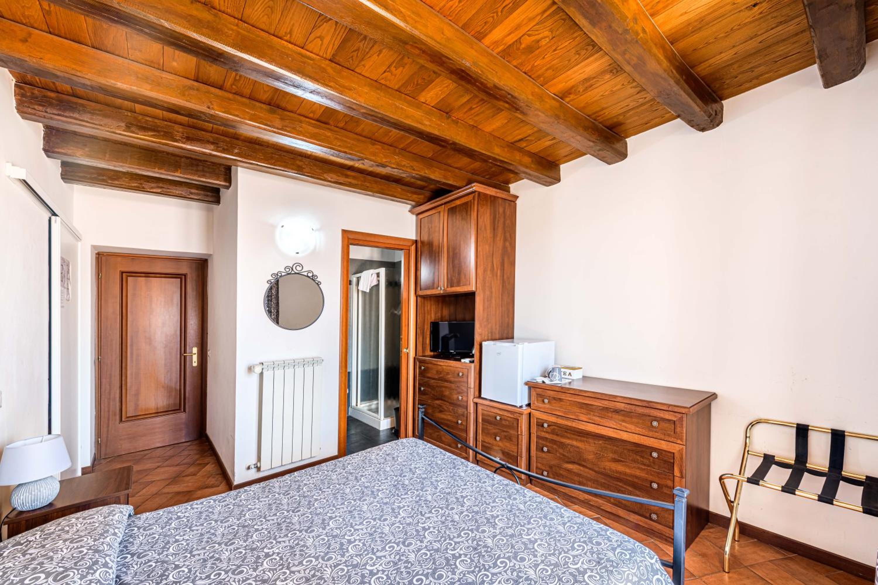 BB Il Re Alla Reginella Guest House