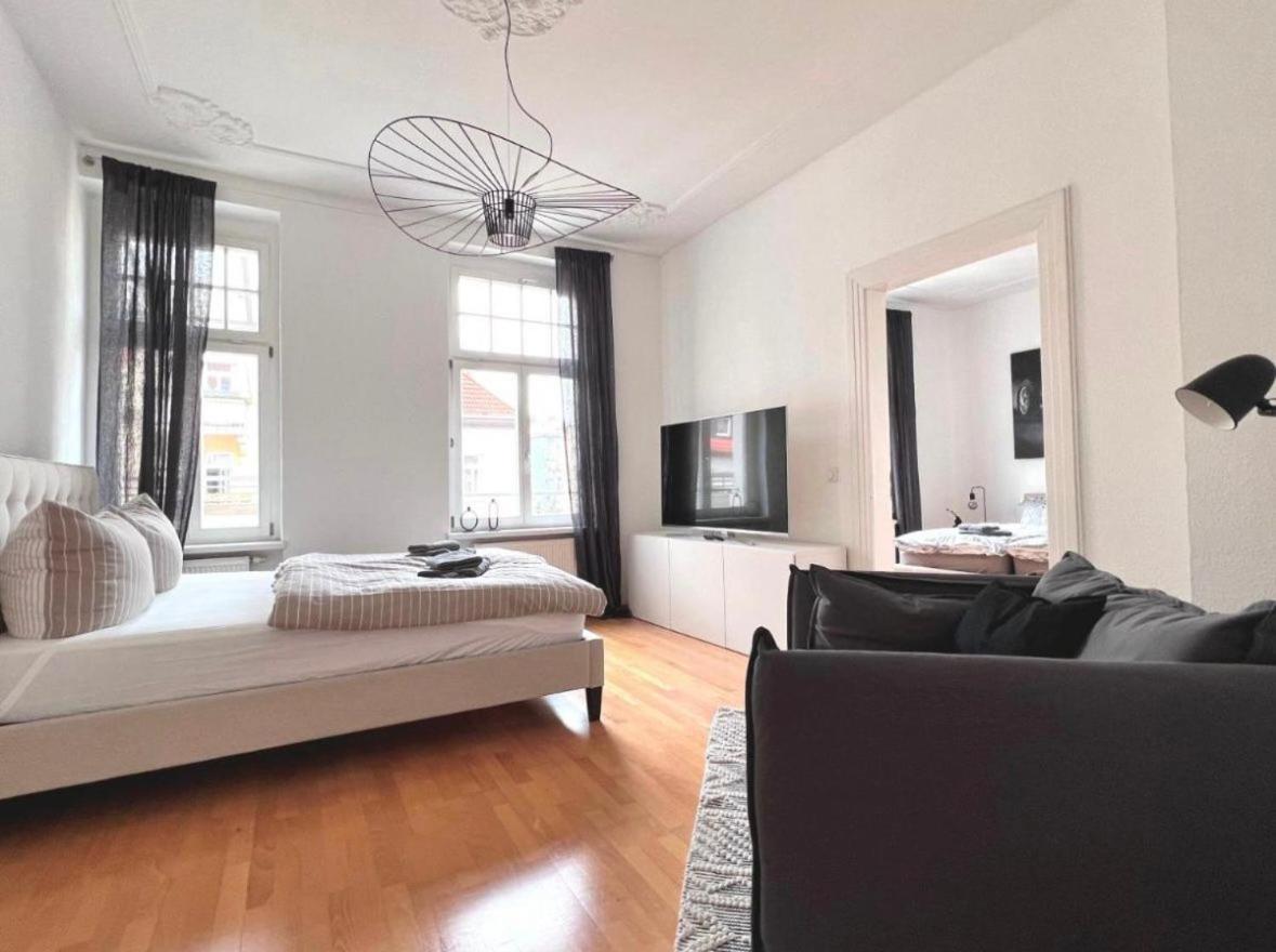 Feine Apartments in der Südstadt von Erfurt mit kostenlosen Stellplatz & Flasche Wein zur Begrüßung