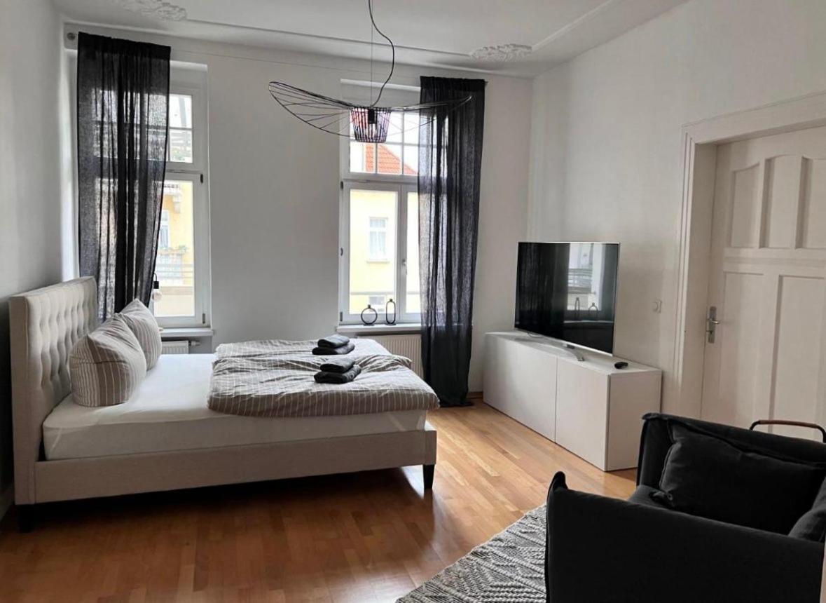Feine Apartments in der Südstadt von Erfurt mit kostenlosen Stellplatz & Flasche Wein zur Begrüßung