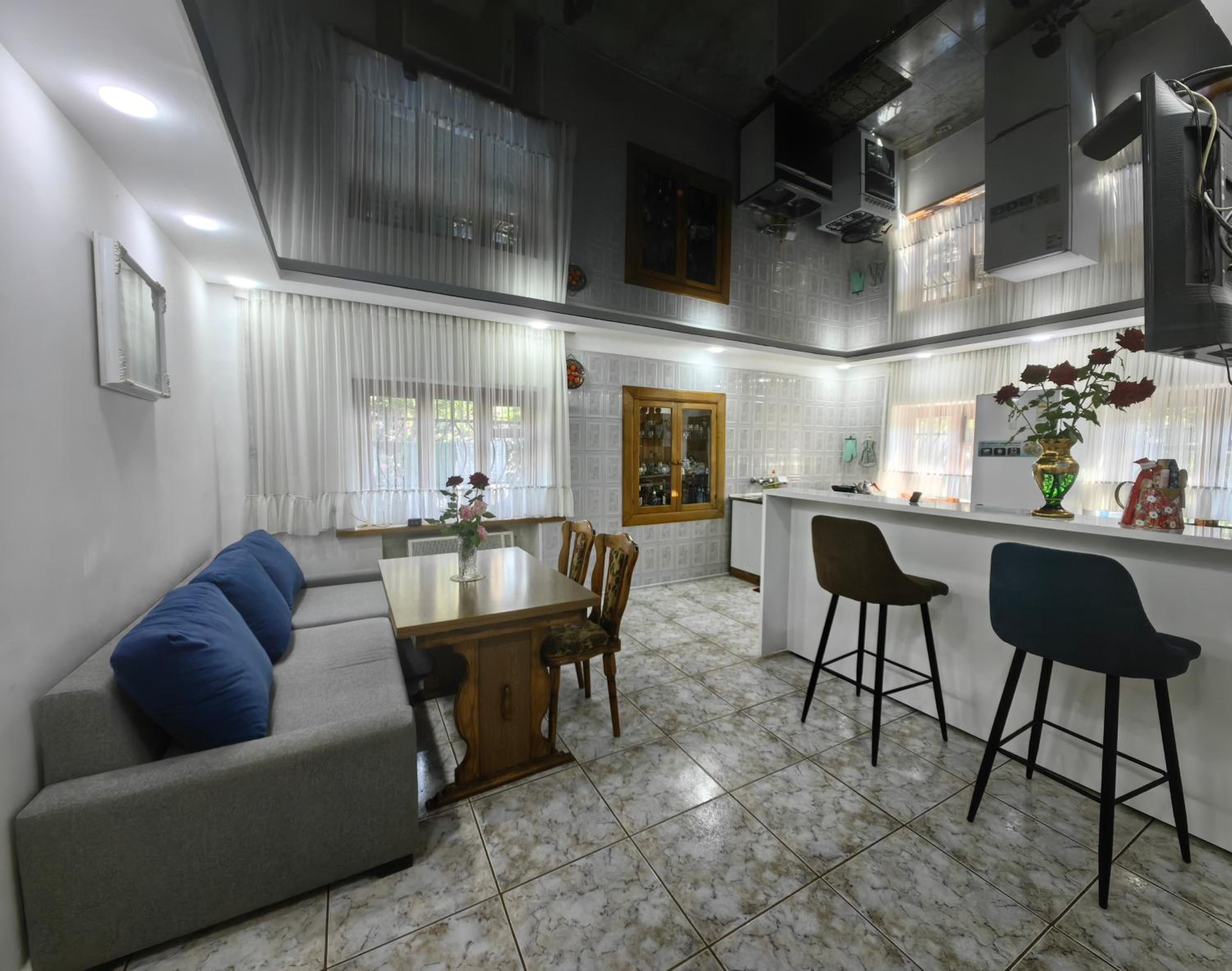 Guest House Metreveli Street 19 view 2