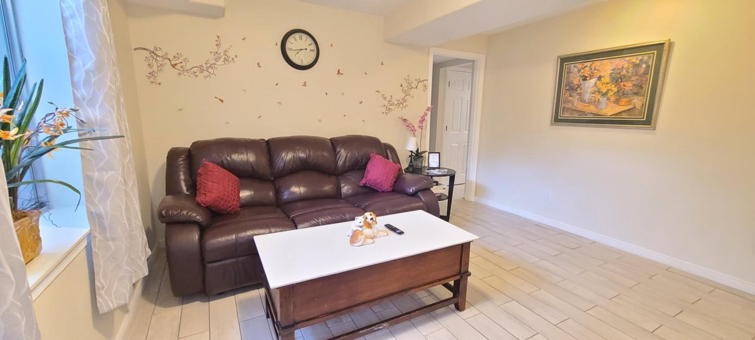 Salt Lake City Vacations - Entire Huge Basement! Fast Wifi! Private Entrance! - Property Image 3