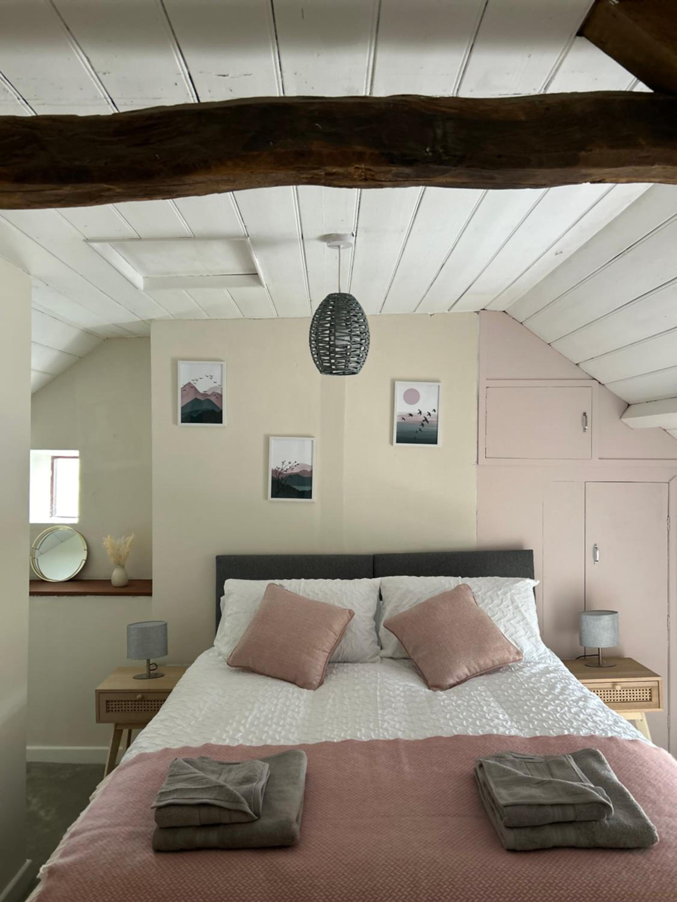 Cosy countryside cottage