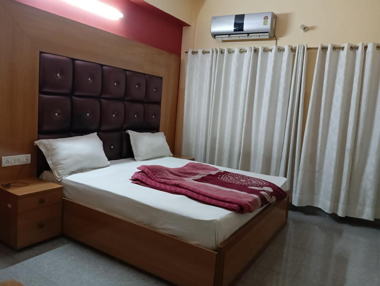Hotel Shabnam view 2