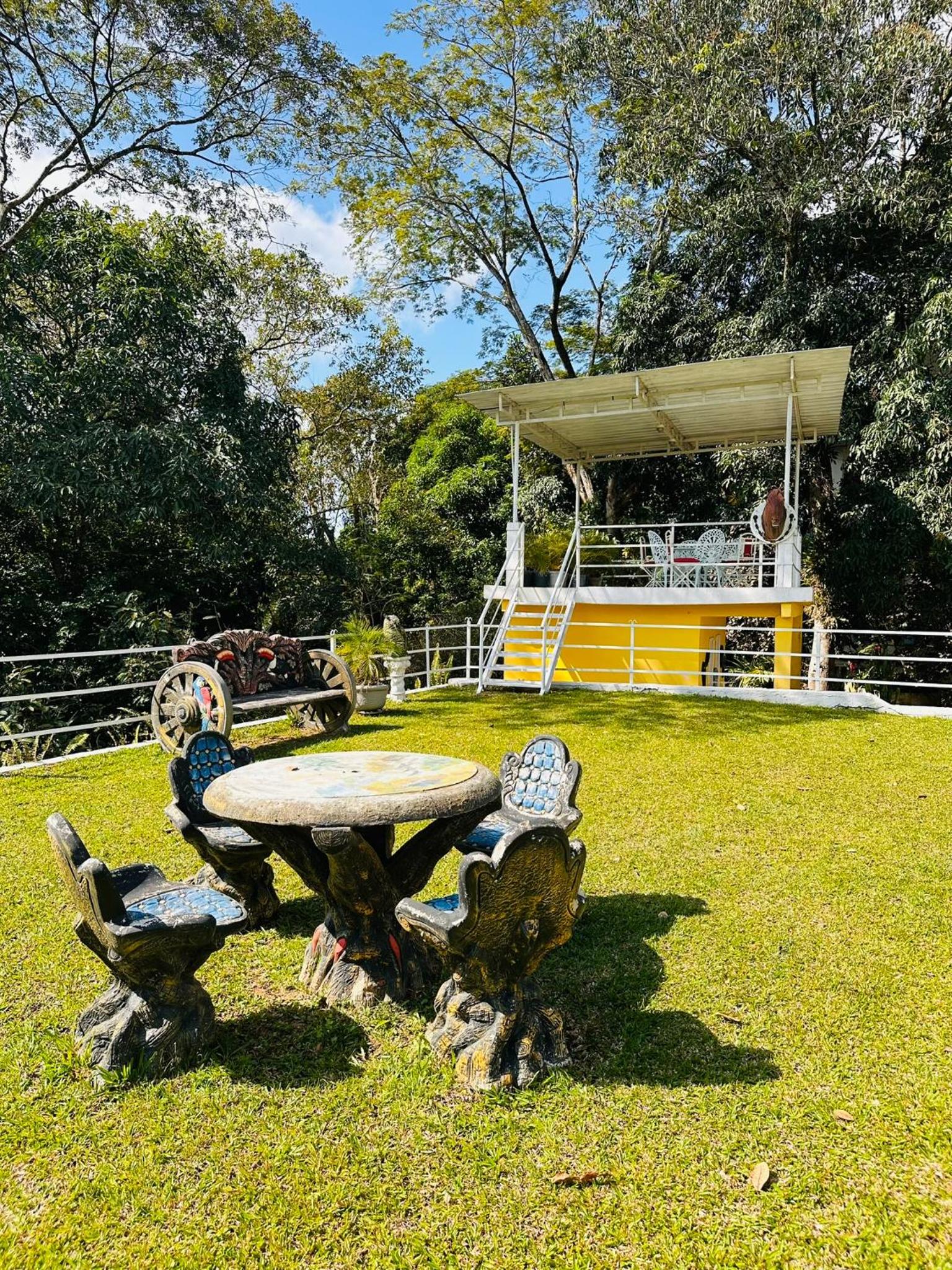 ESTÂNCIA HN