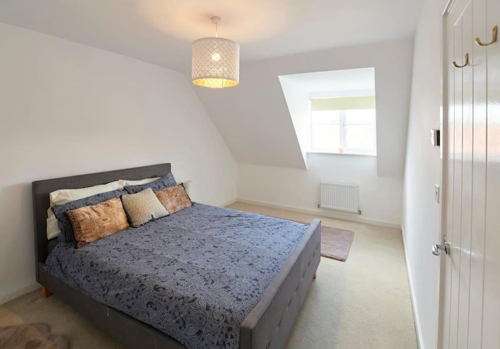 Family house - Cheddar Somerset view 2