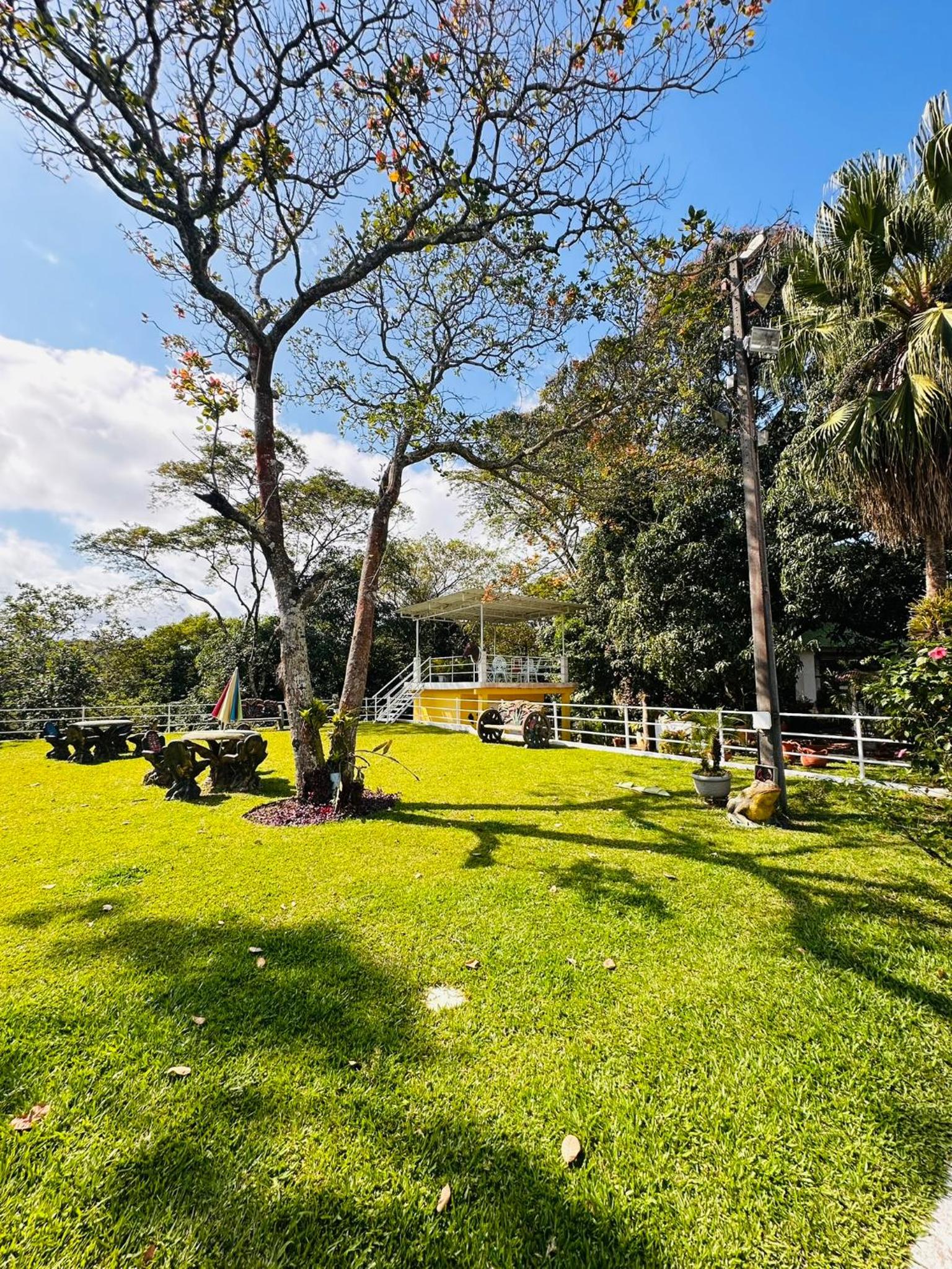 ESTÂNCIA HN