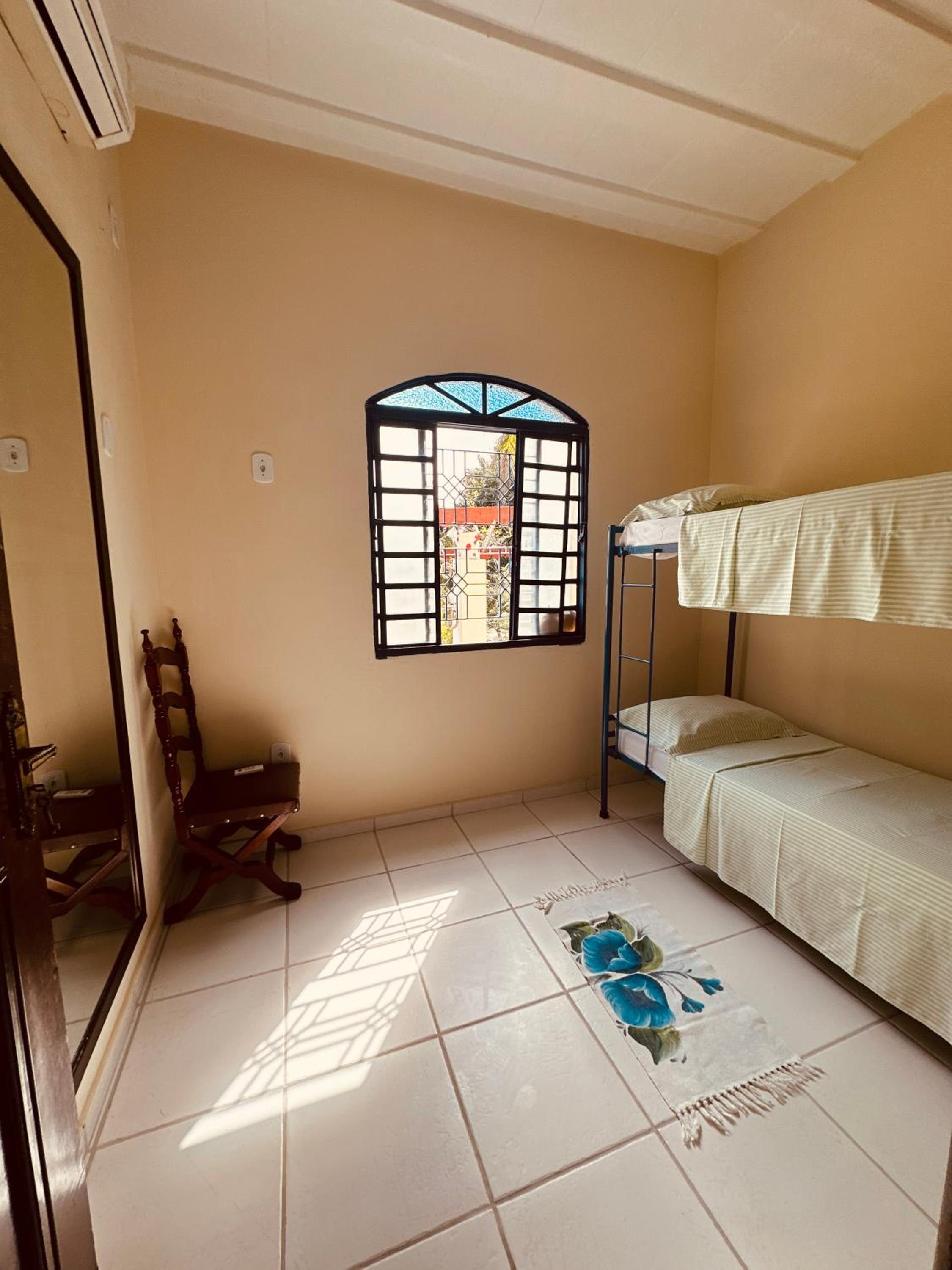 ESTÂNCIA HN