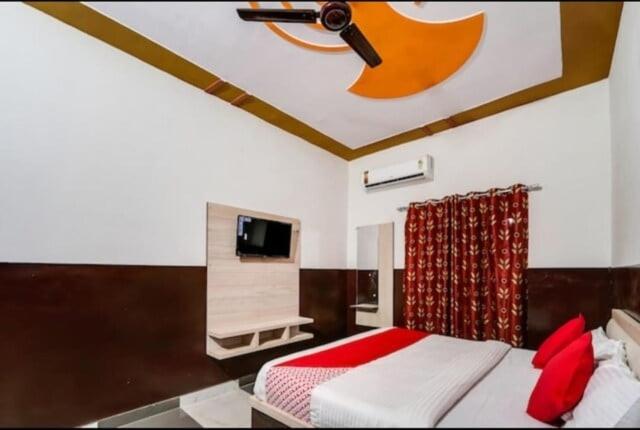 Hotel O Highway Super King