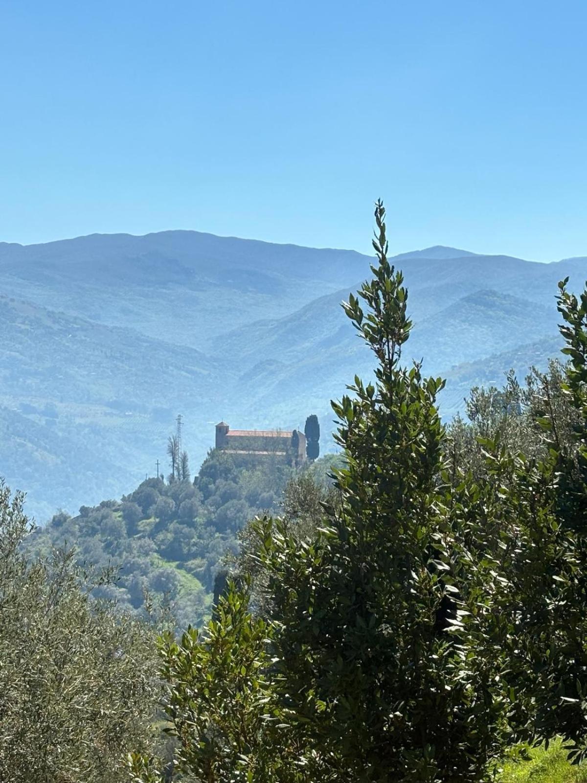 House in the Countryside with Aeolian View