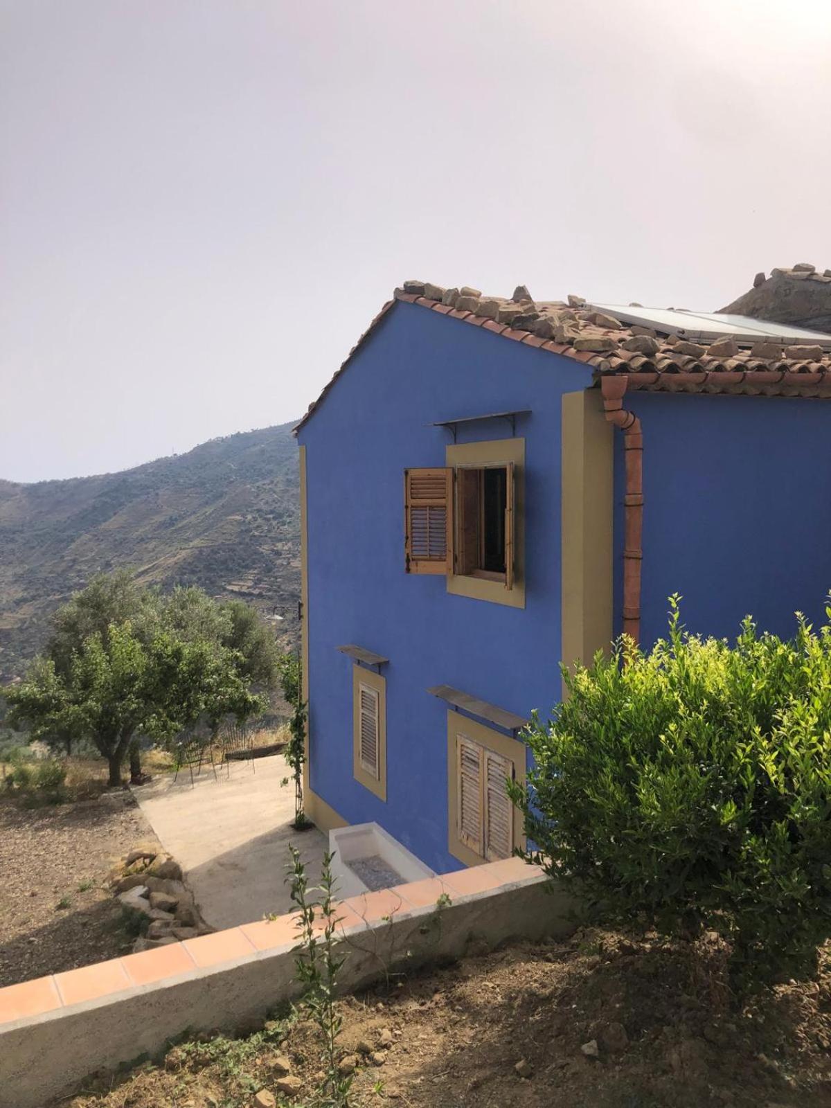 House in the Countryside with Aeolian View