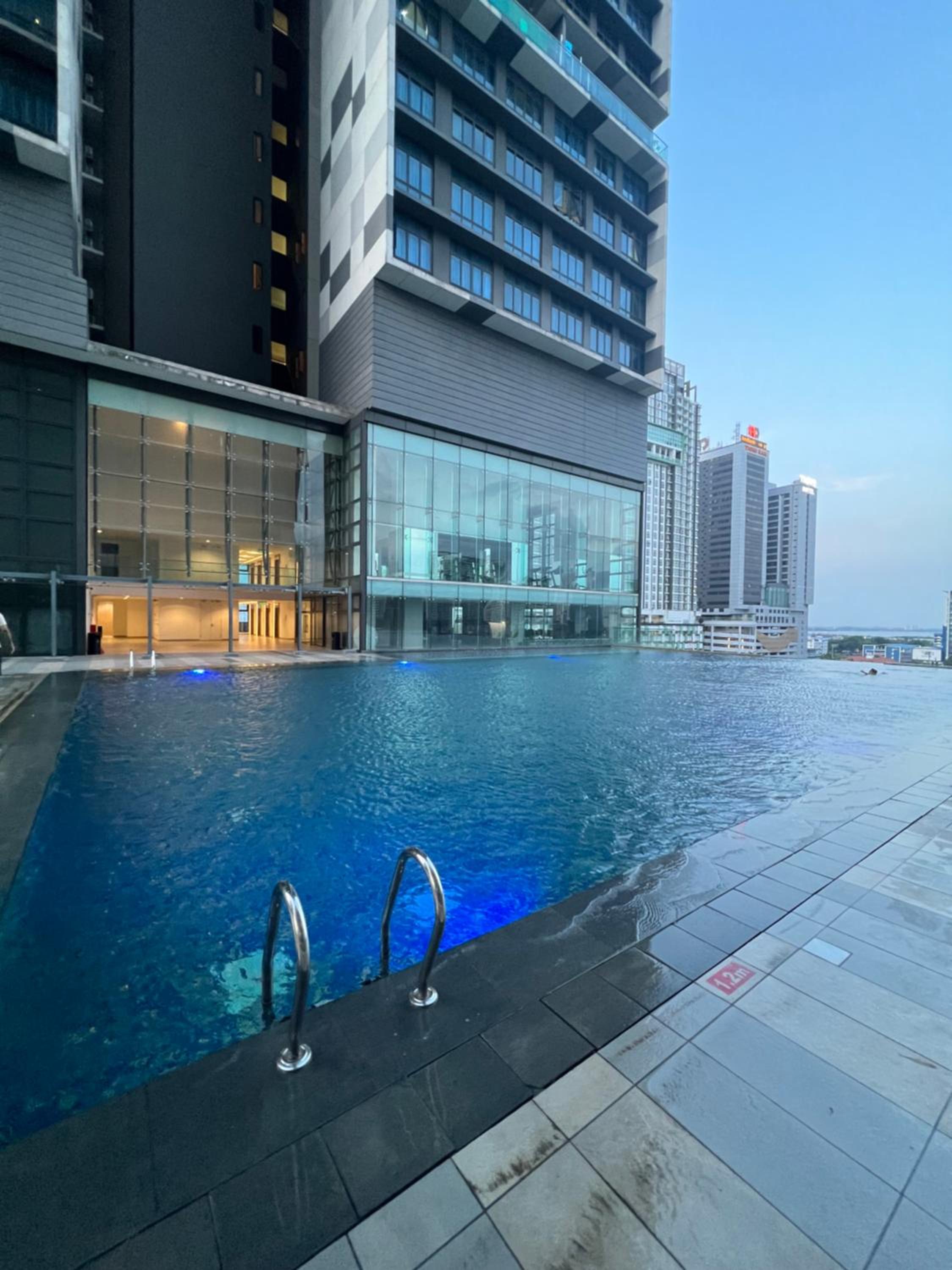 Foo homestay @setia sky88