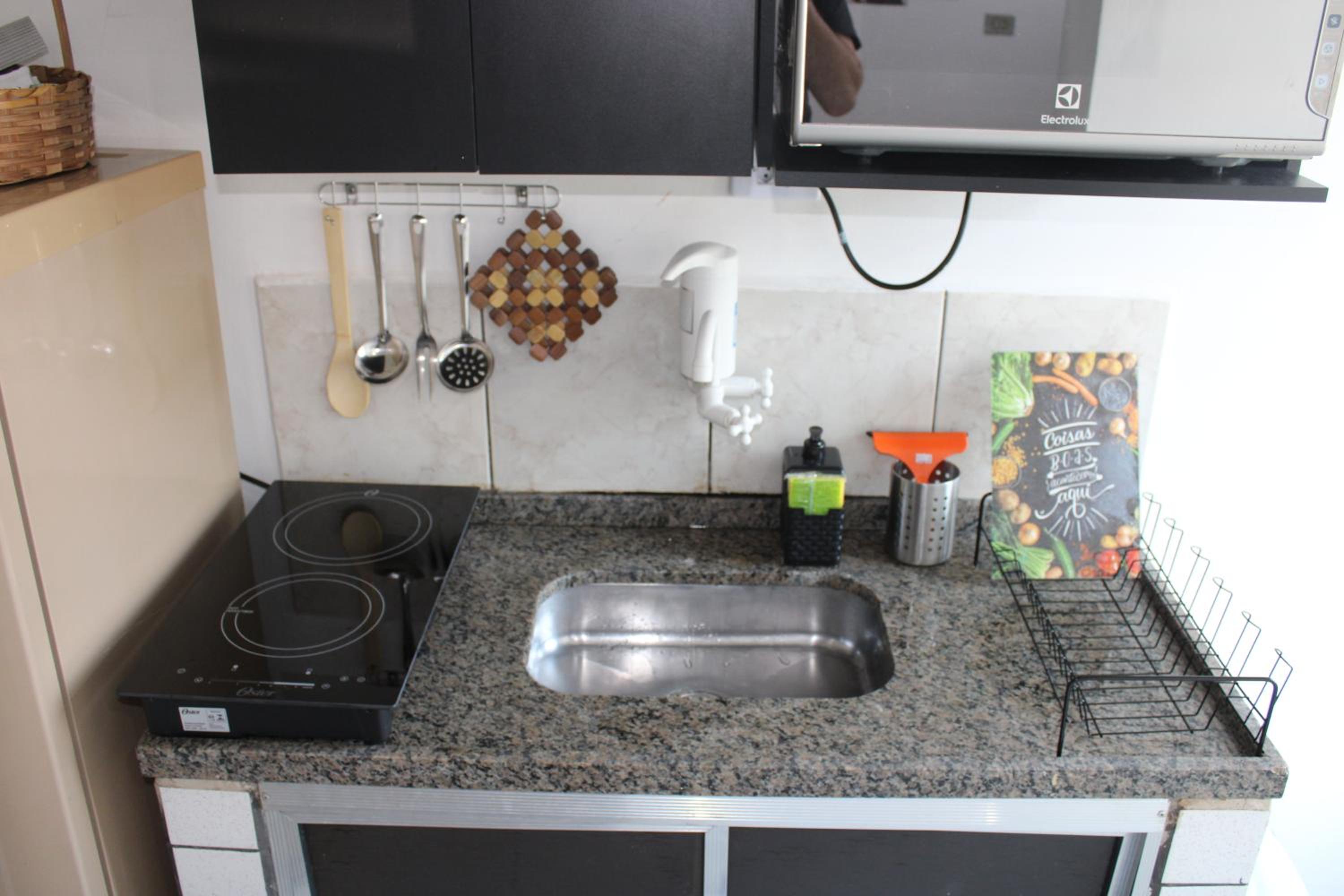 Apto06 com ar e ótima localização em Ourinhos