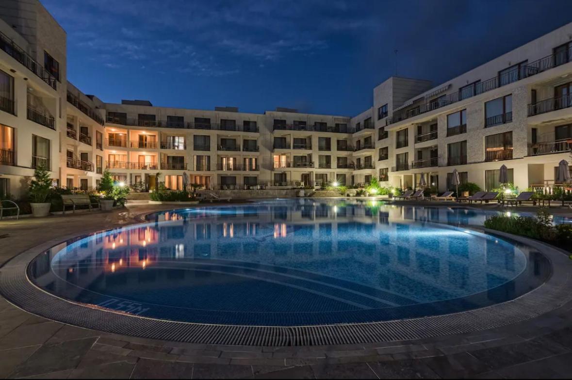 June Sea view Studio Apartment