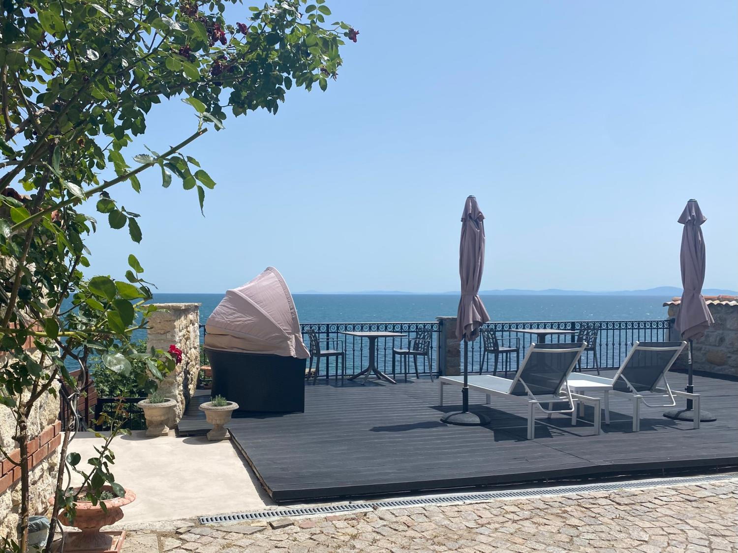 Villa Alenor | Sea View & Beach Access