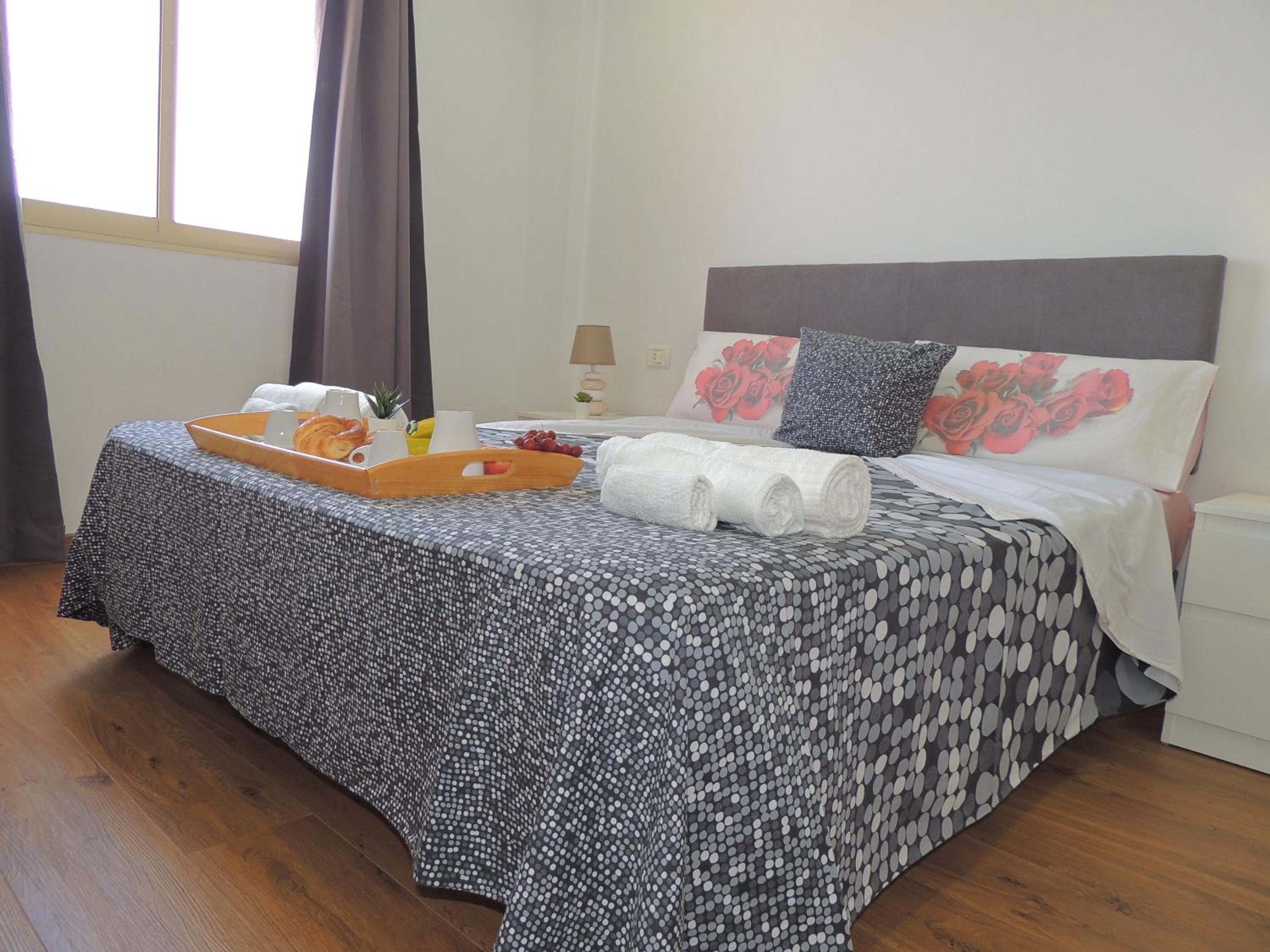 Casa Liotro comfortable, panoramic,central, near the sea,swimming pool,wifi,terrace