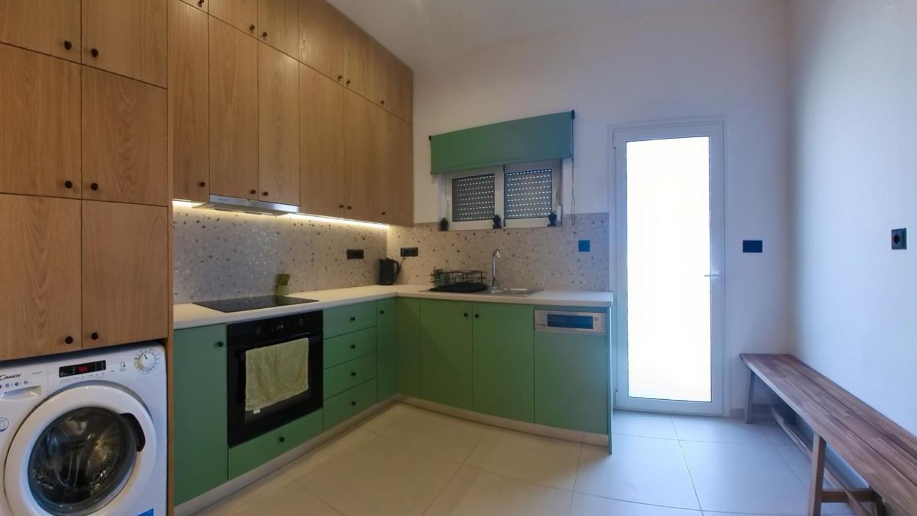 NeSo - Villa Fyllo with Pool steps from the Beach