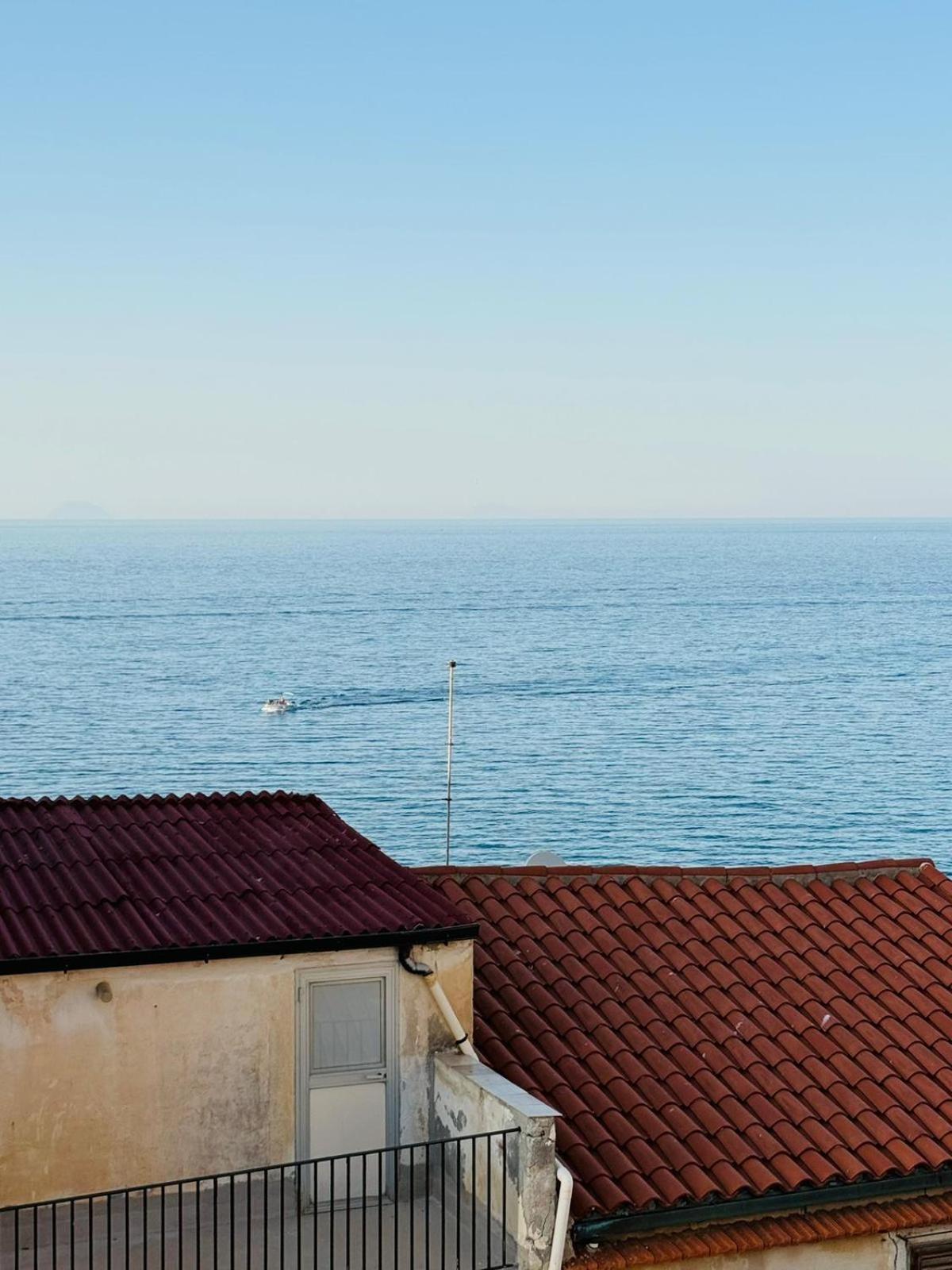 BeNevra Apartment