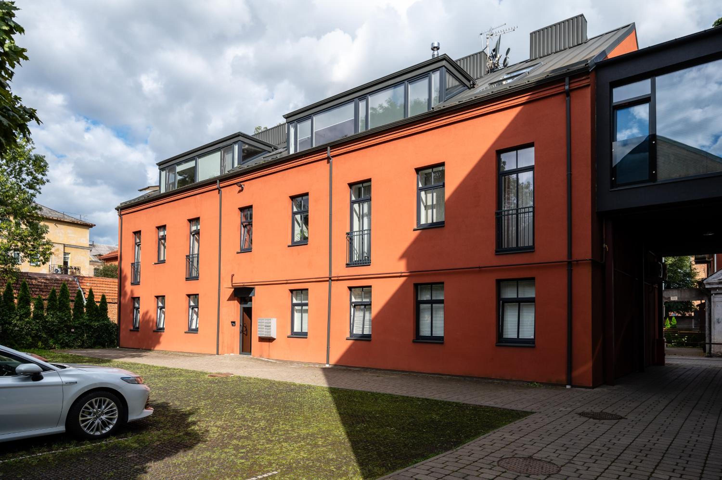 Gusto Apartment