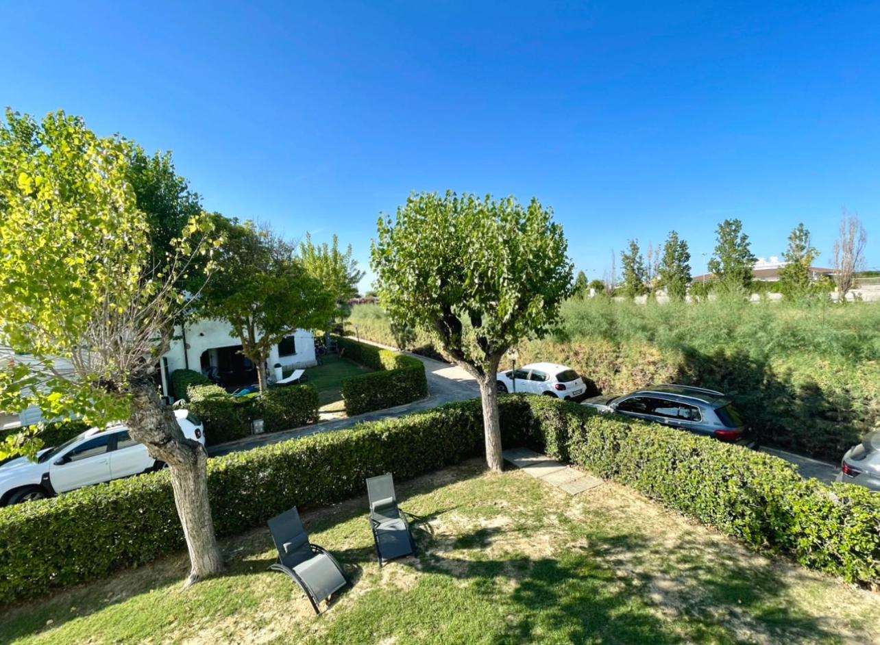 Seafront duplex villas sea view and spacious gardens view 5