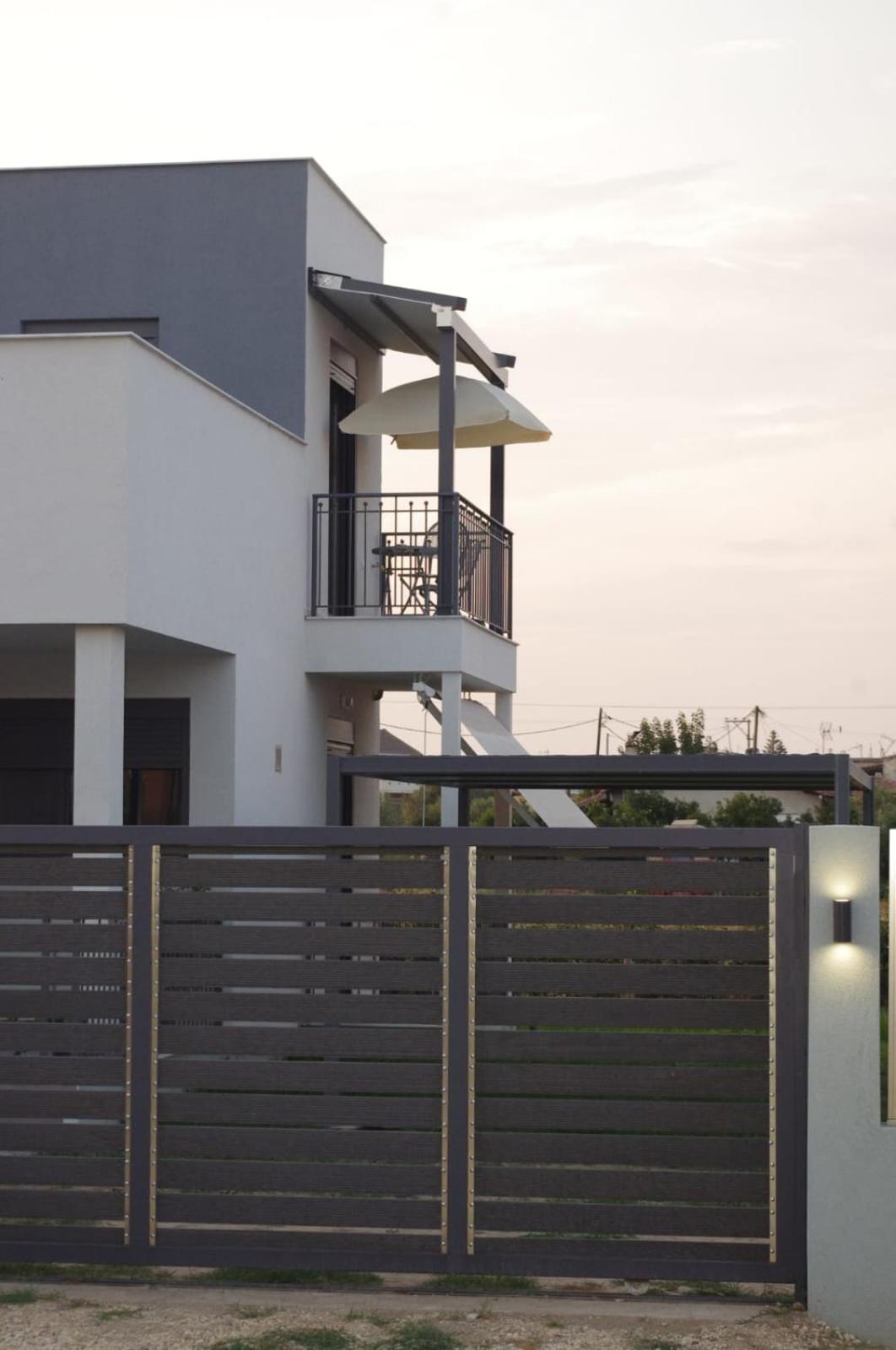 Neo-Residence