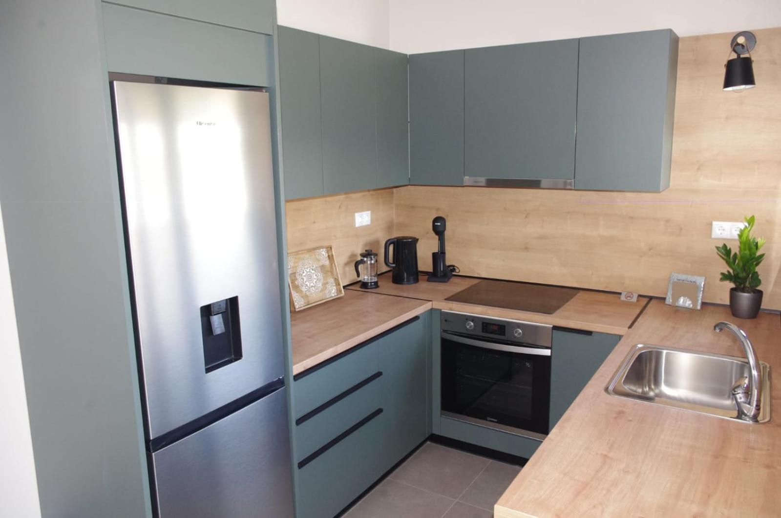 Neo-Residence