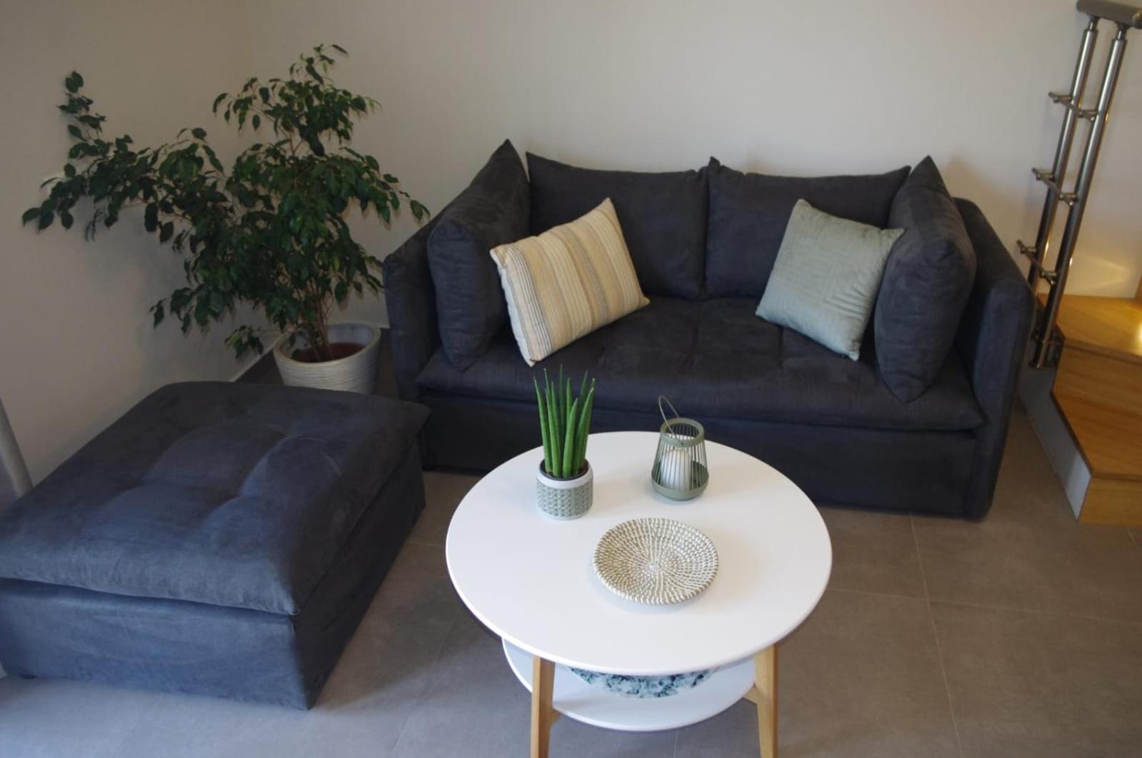Neo-Residence