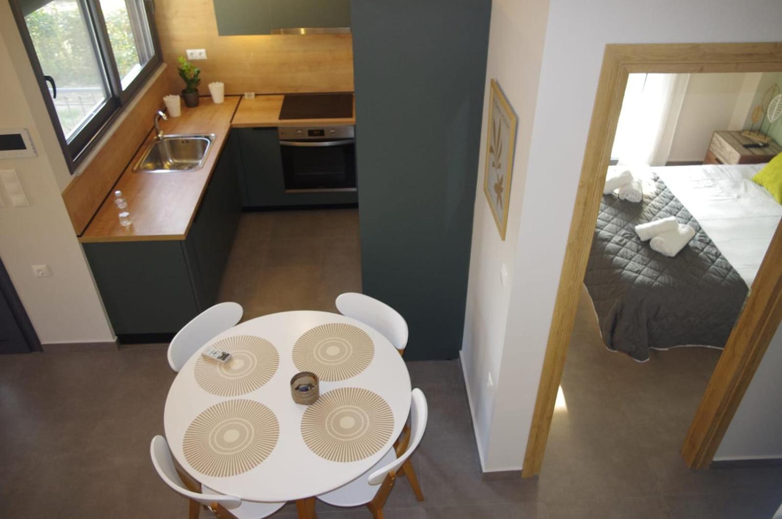 Neo-Residence
