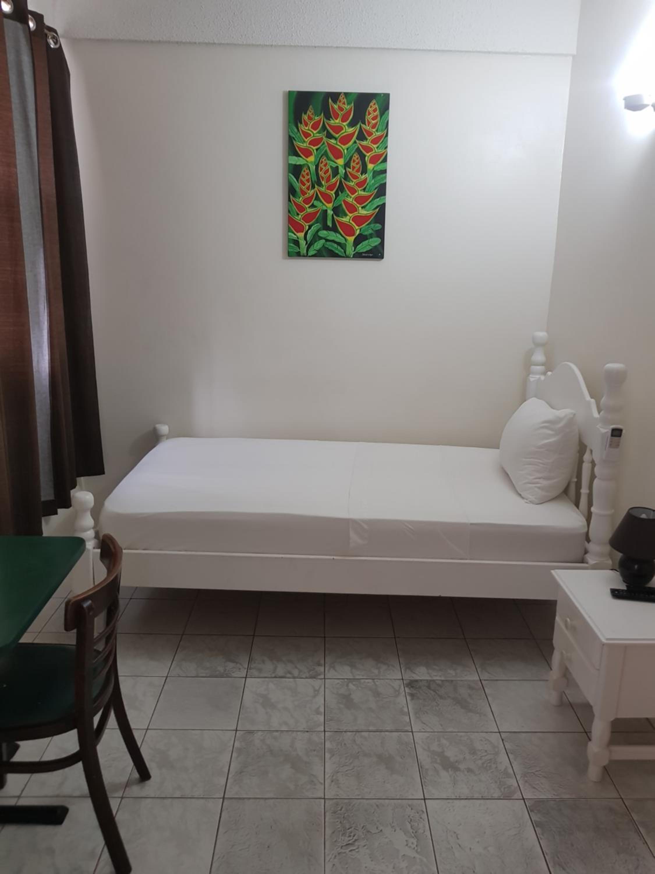 St. James Guesthouse - Photo 2