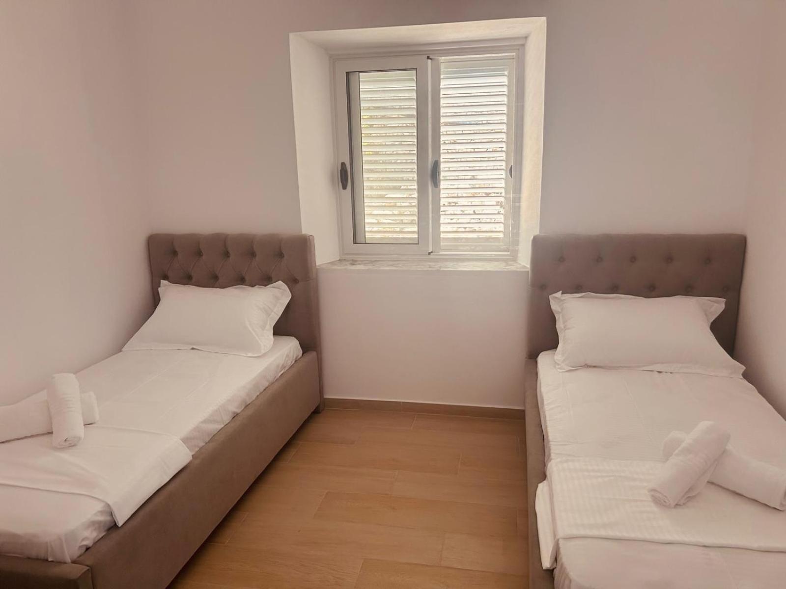 Savvas Paradise photo 3