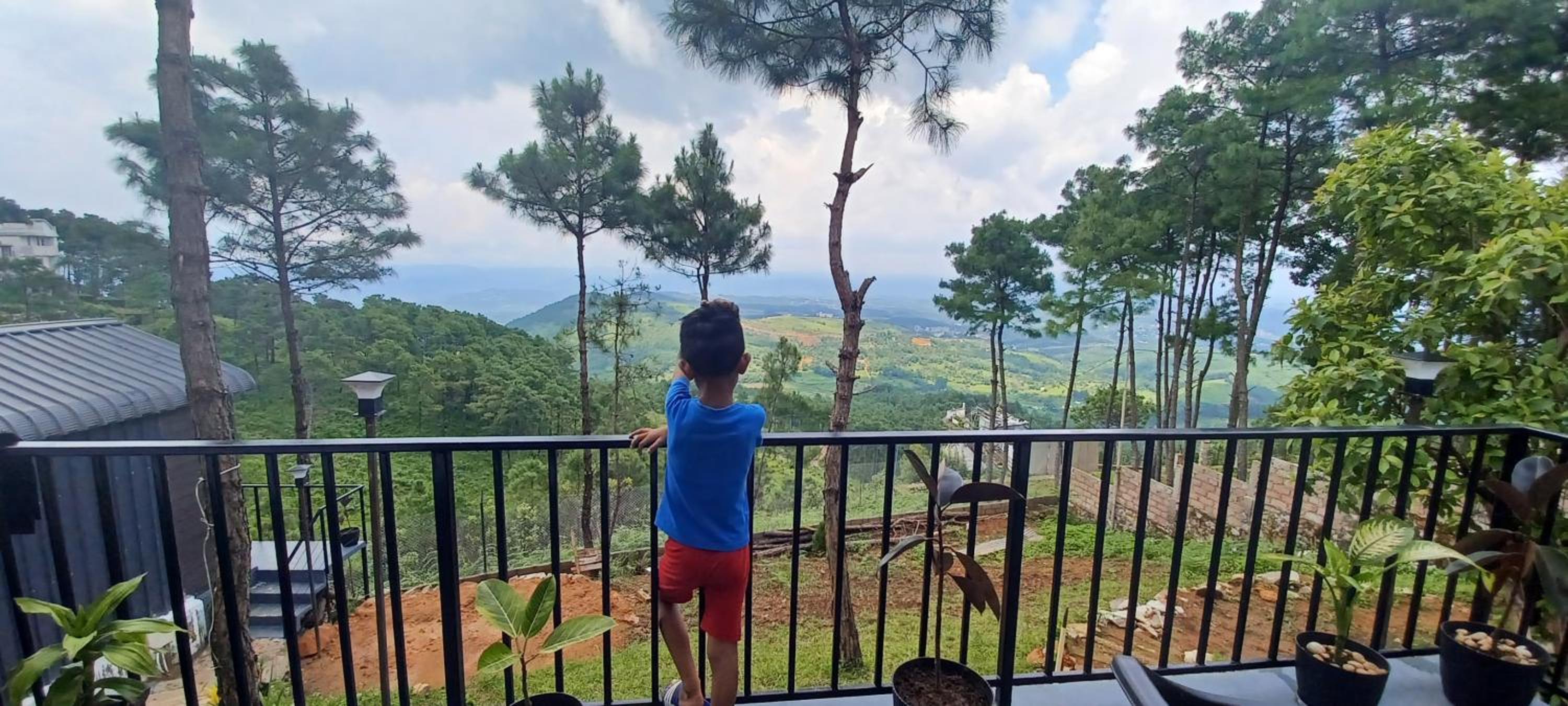 Hills Abode Homestay Shillong
