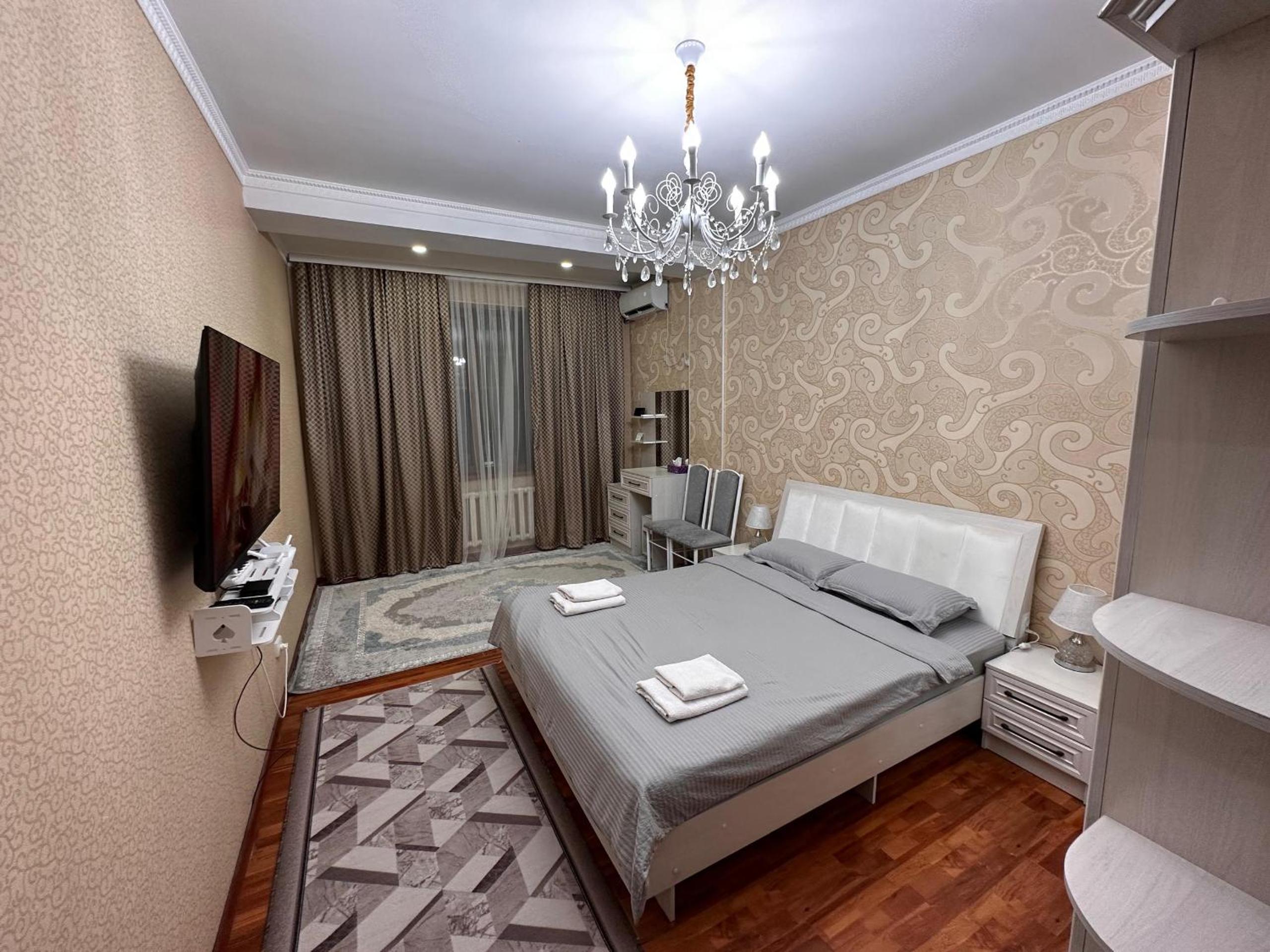 Cozy apartment in the city center view 2