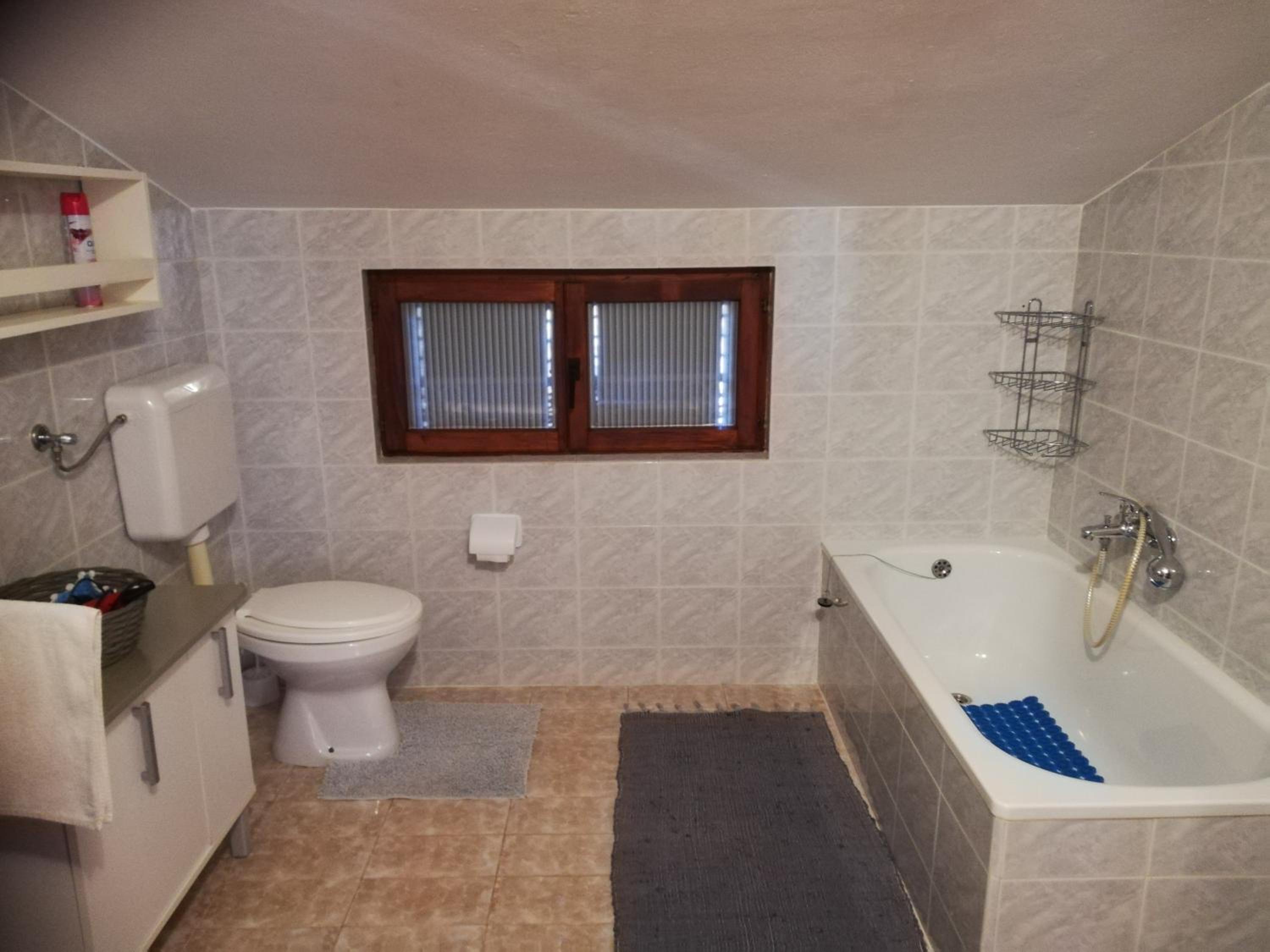 Amely Apartment