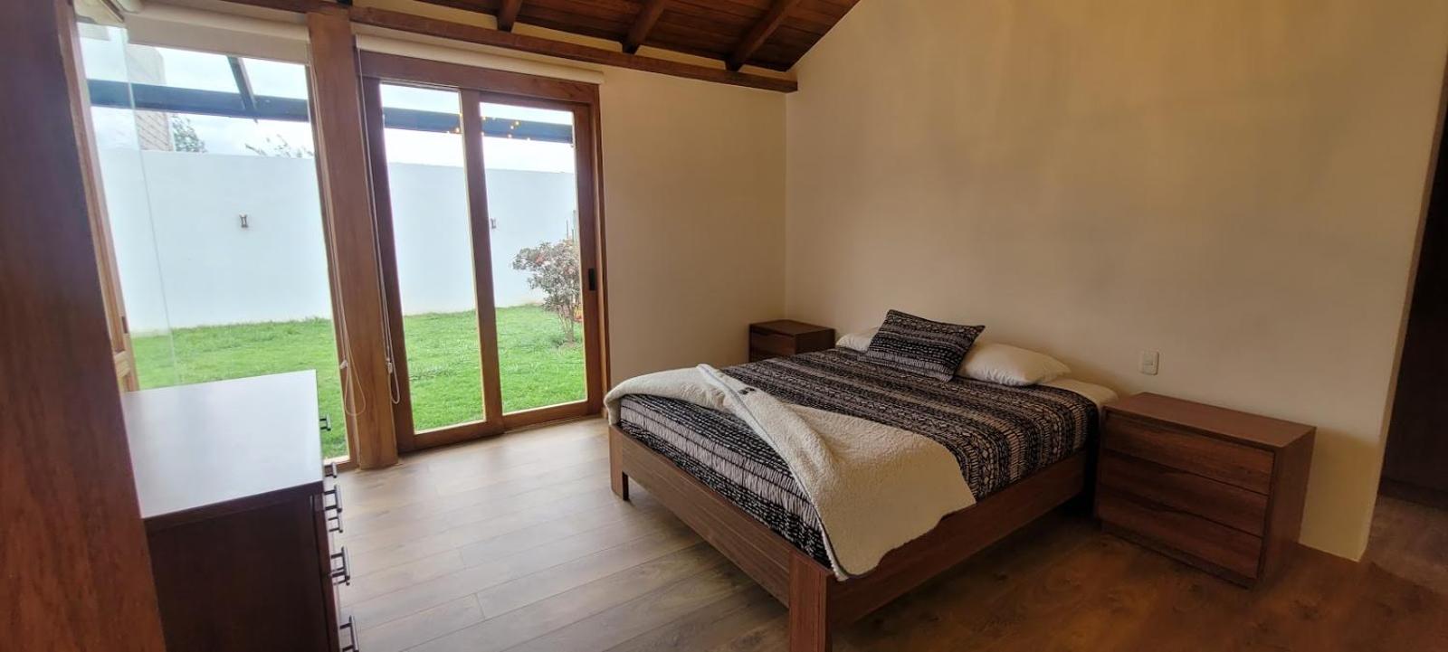 Chalet With Lake View