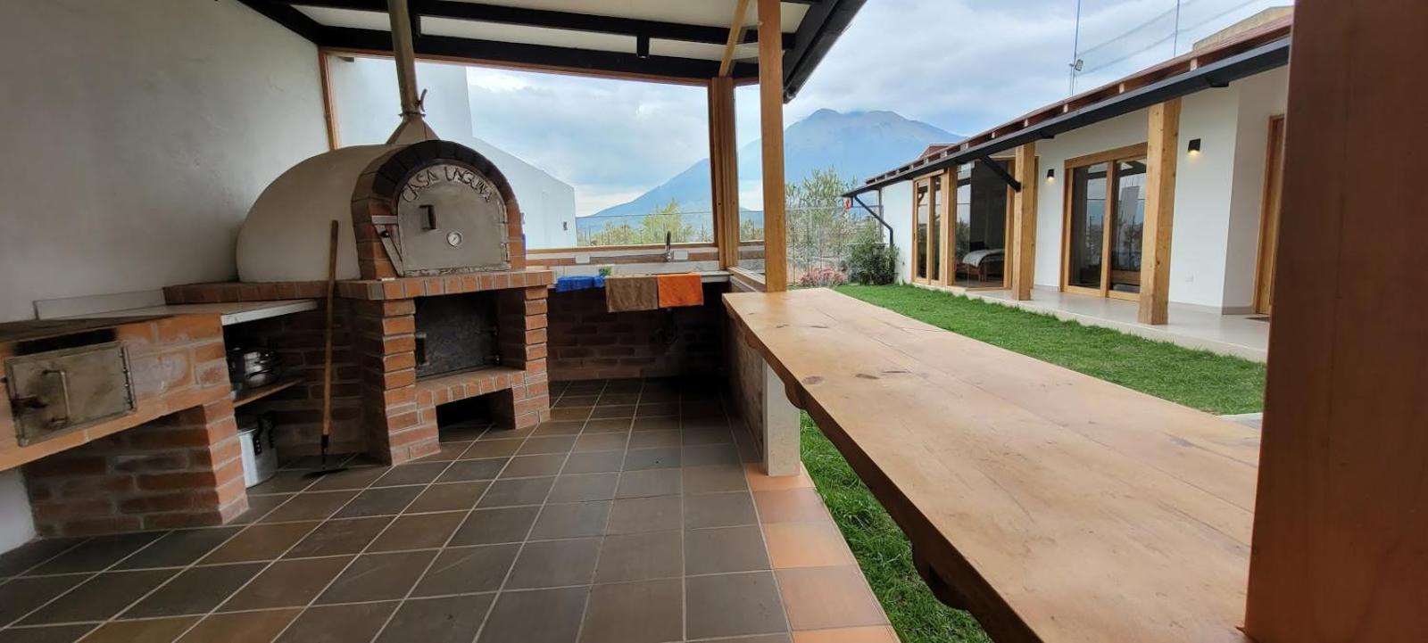 Chalet With Lake View